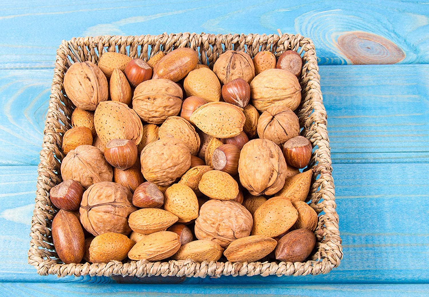 Anna and Sarah Premium Mixed Nuts in Shell, 4 Pound Bag, California Jumbo Chandler Walnuts, Georgia Extra Large Pecans, California Almonds