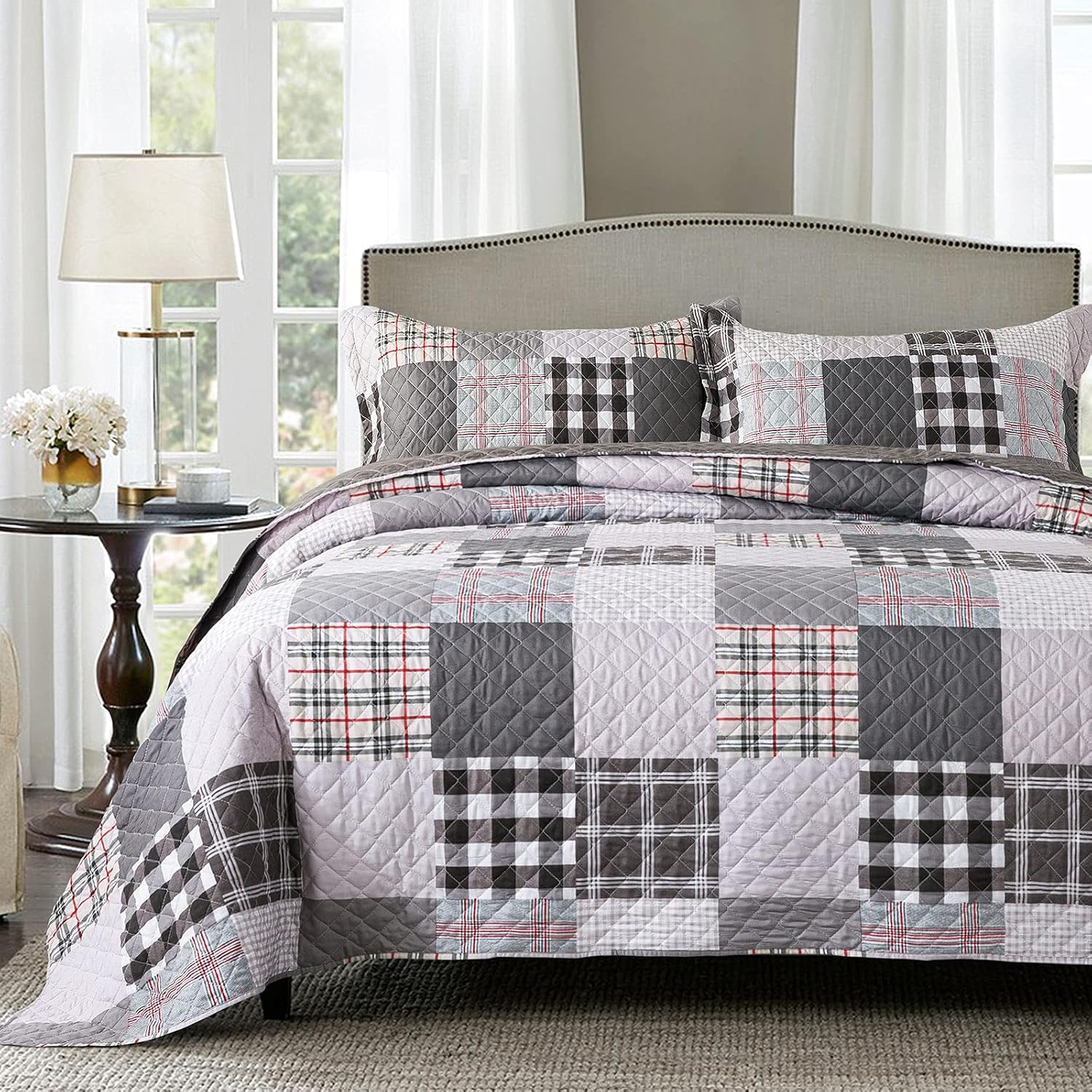 Travan Queen Quilt Set 3-Piece Bedspread Quilted Oversized Lightweight Microfiber Coverlet Set with Shams Violet Purple Floral Pattern Quilted