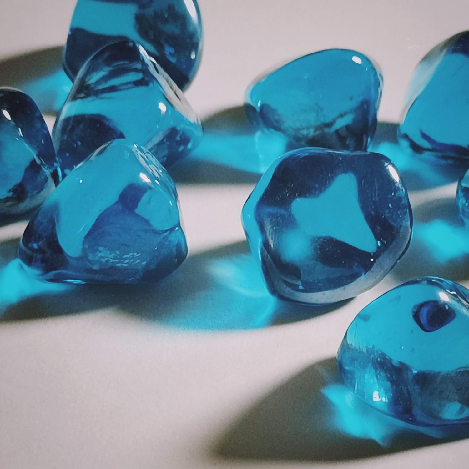 Fire Glass Diamond 1 Inch Fire Pit Glass Rocks for Propane or Gas Fire Pit （10 Pounds Margarita Azura Blue ） Gift Package