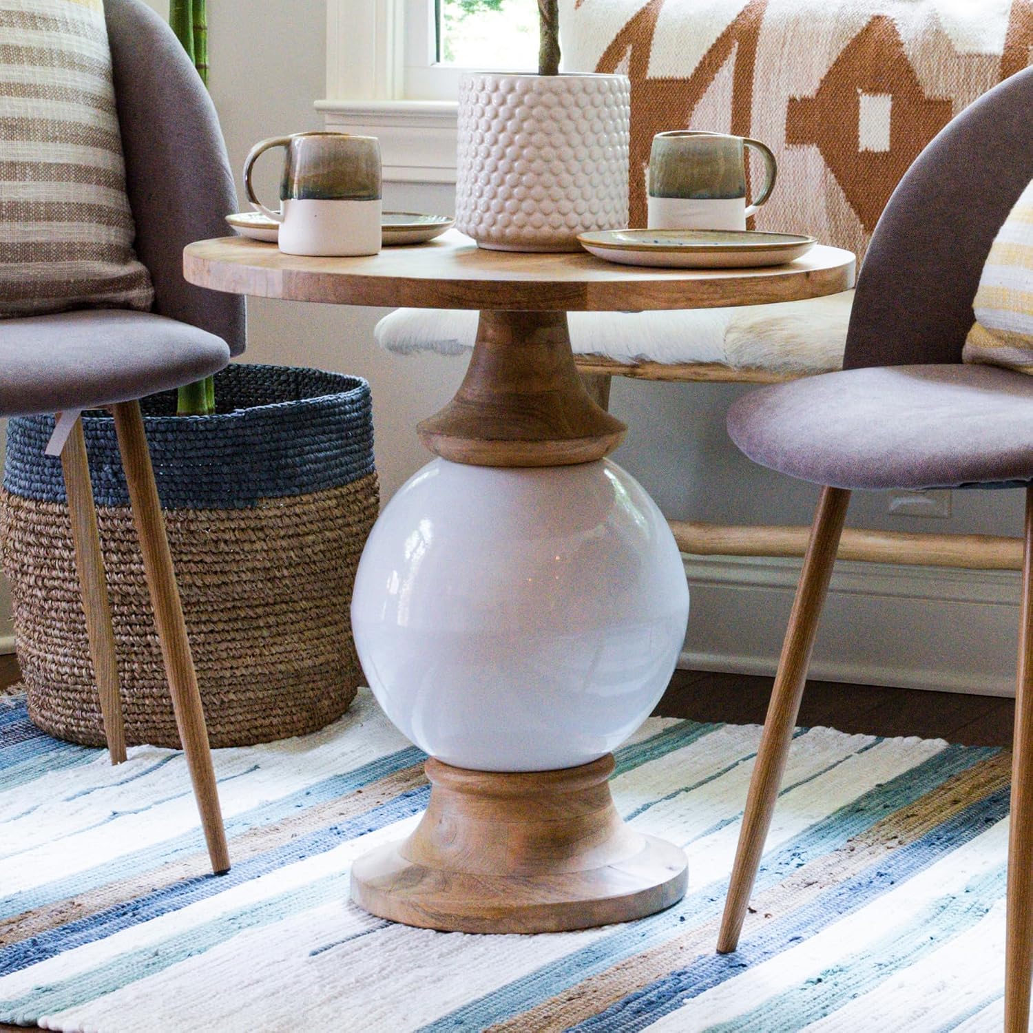 Creative Co-Op Mango Wood & Metal Round Pedestal Table