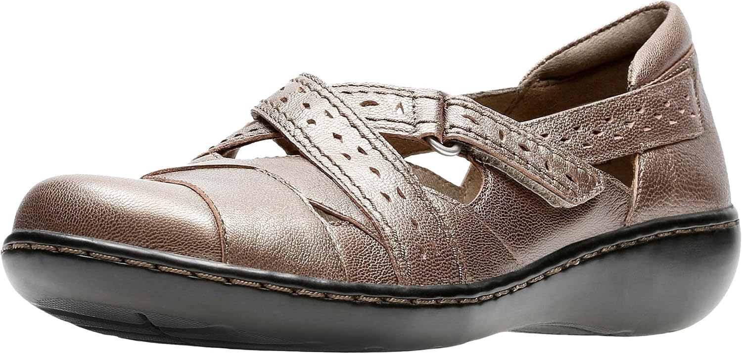 Clarks Women's Ashland Spin Q