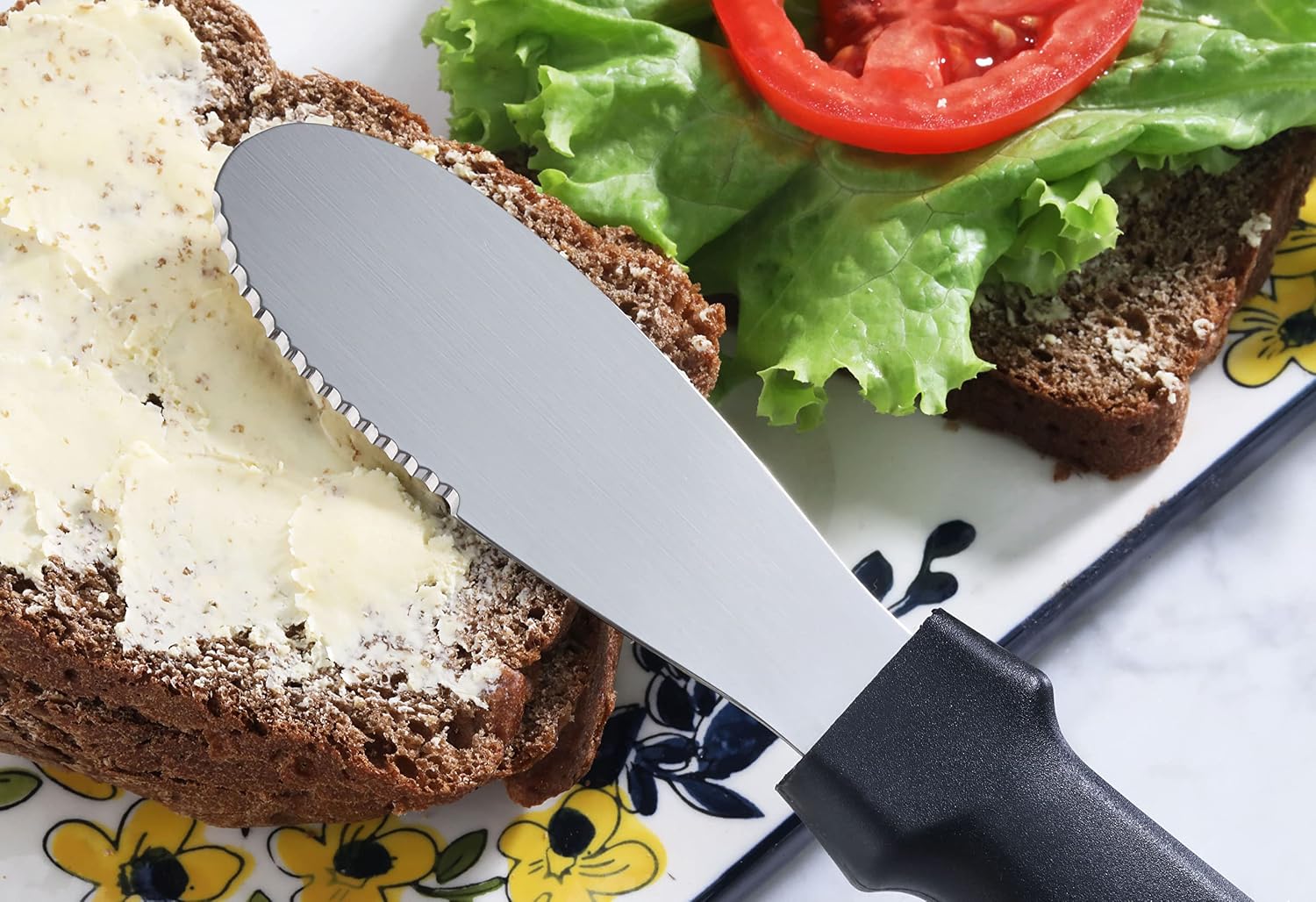New Star Foodservice Plastic Handle Stainless Steel Butter Spreader, 8.75-Inch, Black, Set of 4