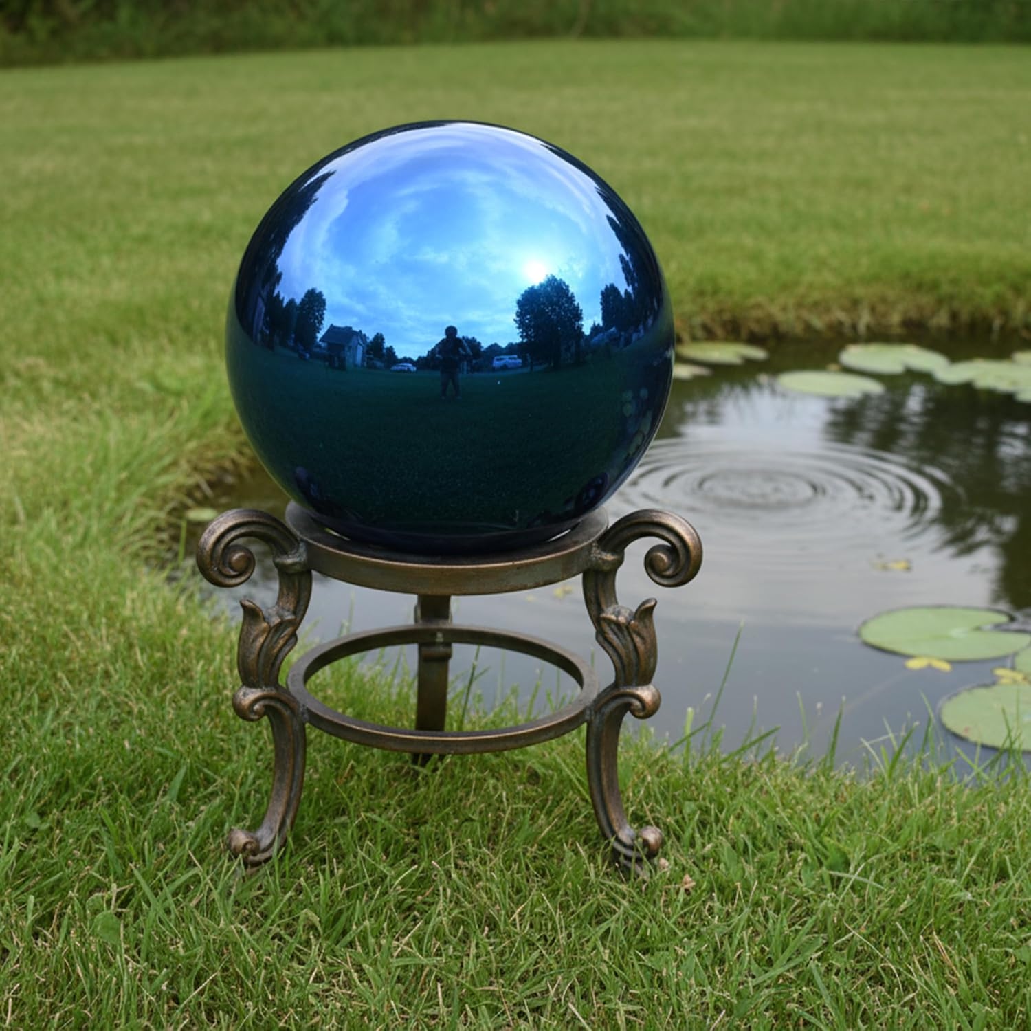 Sunnydaze 10-Inch Handblown Mirrored Glass Gazing Ball, Red | Reflective Outdoor Garden Globe Sphere, for Yard, Patio, Flower Bed, Walkway, and Landscape Decor, Stainless Steel Finish