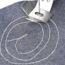 mini sewing machine