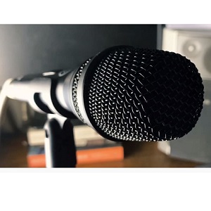 AKG P3 S High-Performance Dynamic Microphone with On/Off Switch