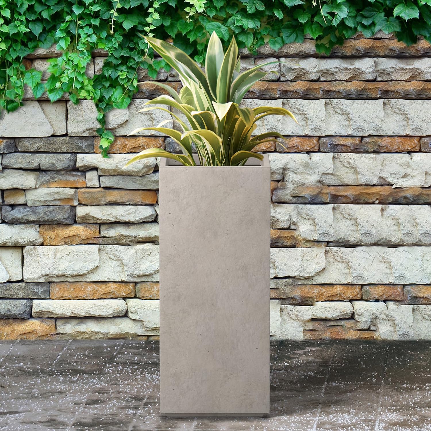 Kante Accent Column Square Pale Gray Concrete Planter 23.6" H, Outdoor