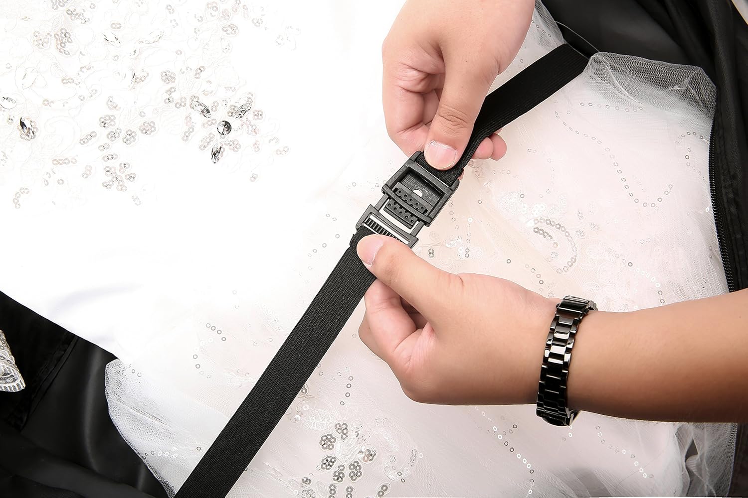 72" Tri-Fold Wedding Garment Bag for Long Dress & Gown,Hanging Travel Carry on Storage bag for Men Women