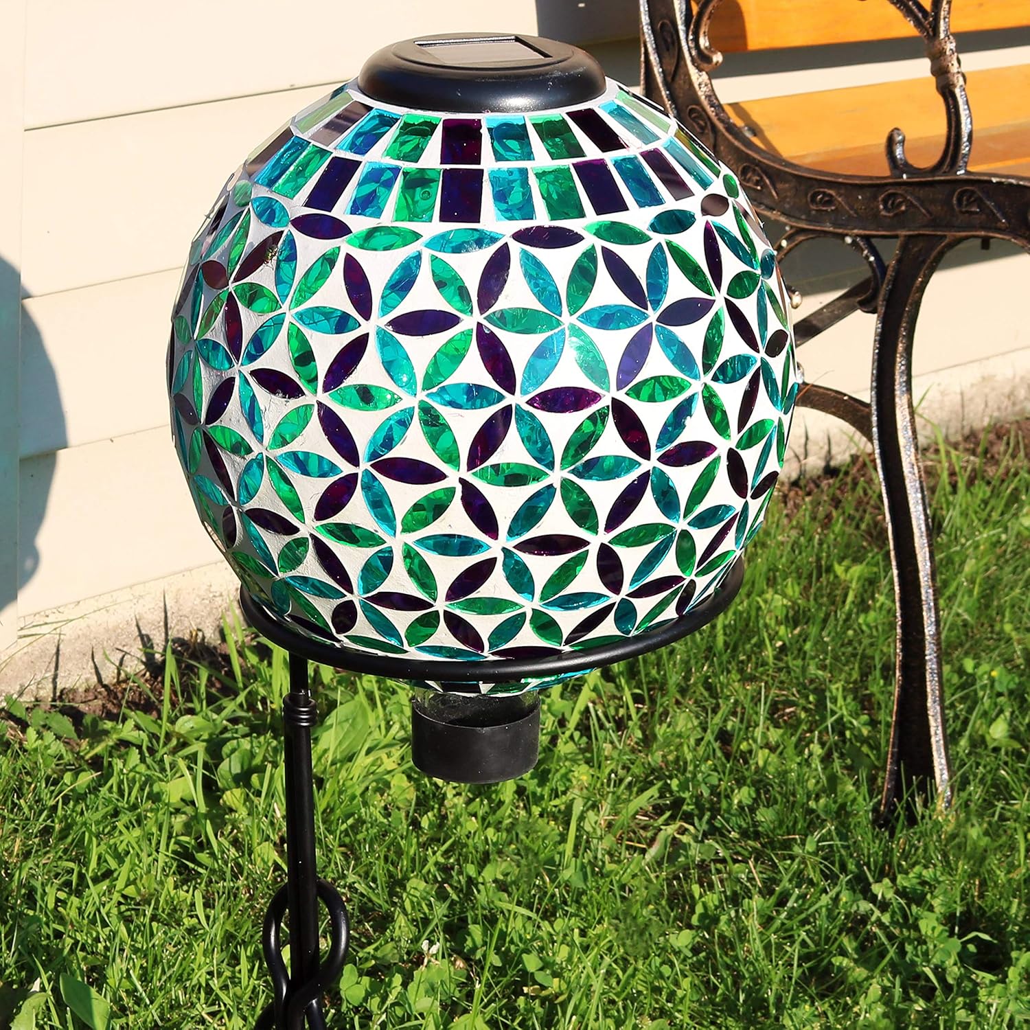 Sunnydaze Solar Gazing Ball for Garden, Mosaic Cool Blooms
