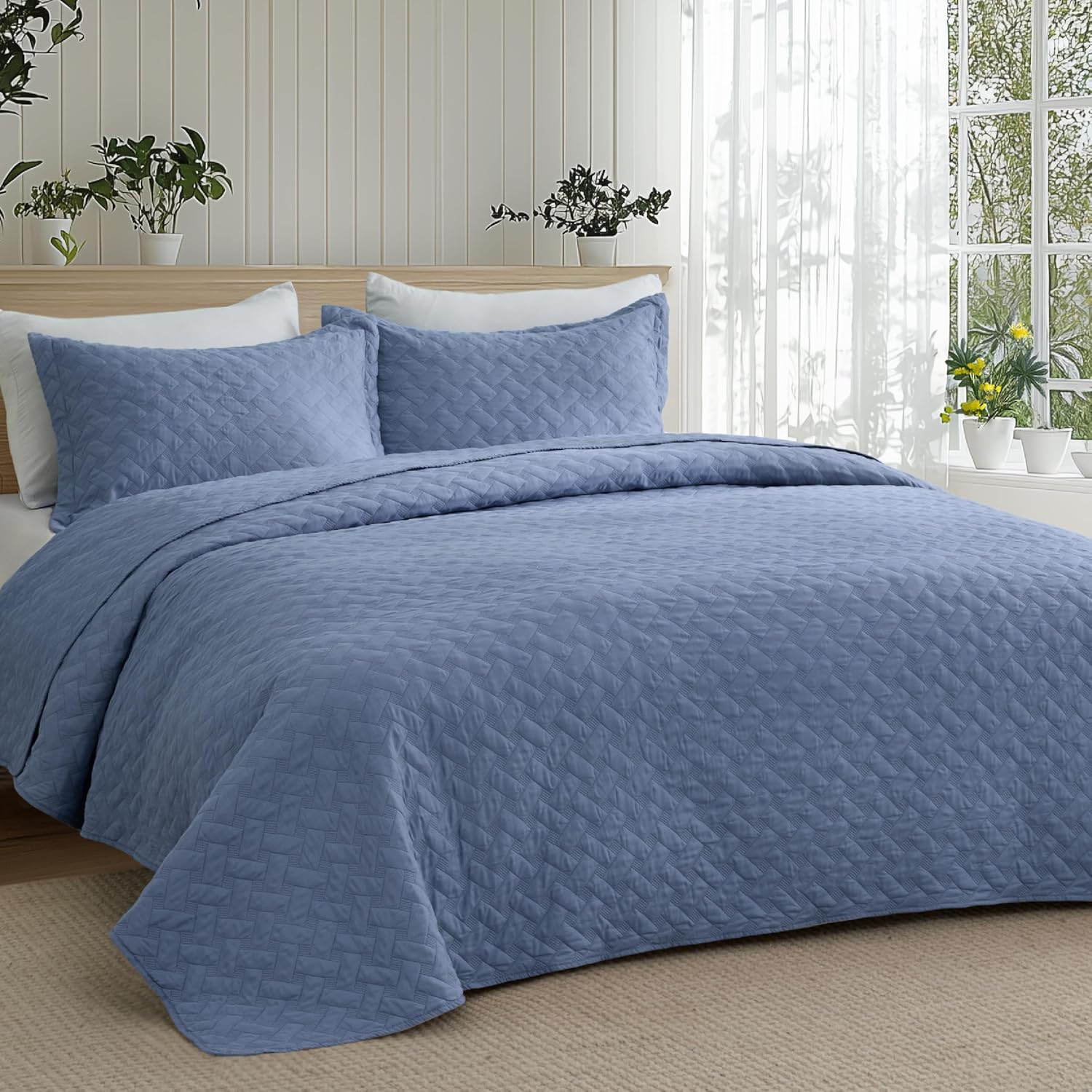 Bedsure Quilts Queen Size - Grey Bedspreads Queen Size with Basket Weave Pattern, Soft Quilt Bedding Set, Lightweight Comforter Set Coverlet for All Seasons with 2 Pillow Shams (90" x 96")