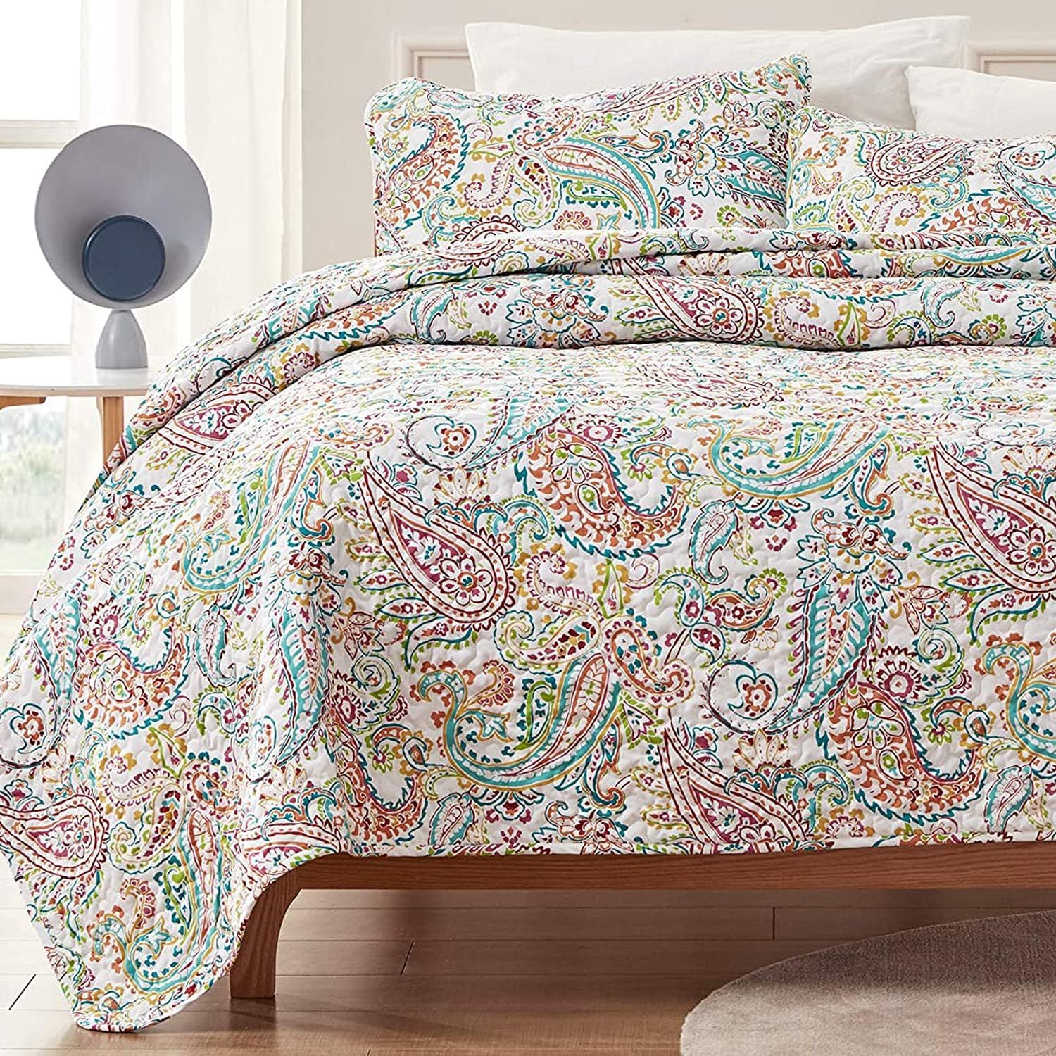 SLEEP ZONE 3-Piece Printed Quilt Set - Full/Queen Size - Lightweight Reversible Bedding Coverlet Set for All Season (Classic Paisley Pattern)