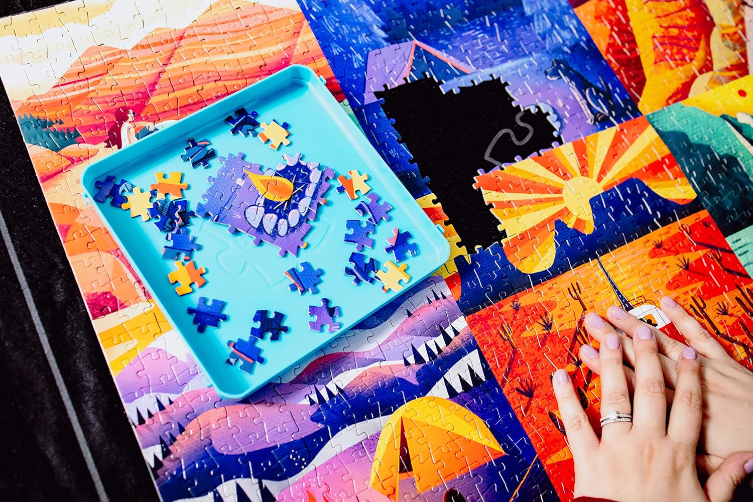 Buffalo Games - Roll-Up Puzzle Mat - Felt Saver Mat, Fits Up to 1500pc