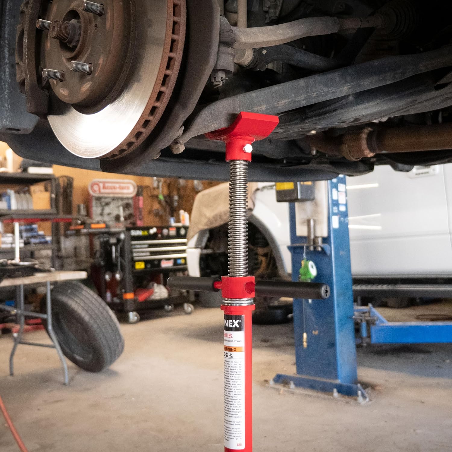 SUNEX TOOLS 6810A, Underhoist Support Stand with Foot Pedal, ¾ Ton Capacity, Large Base, Bearing Mounted Spin Handle, Height Adjustment Under Load, Lightweight, Supports Vehicle Components Only