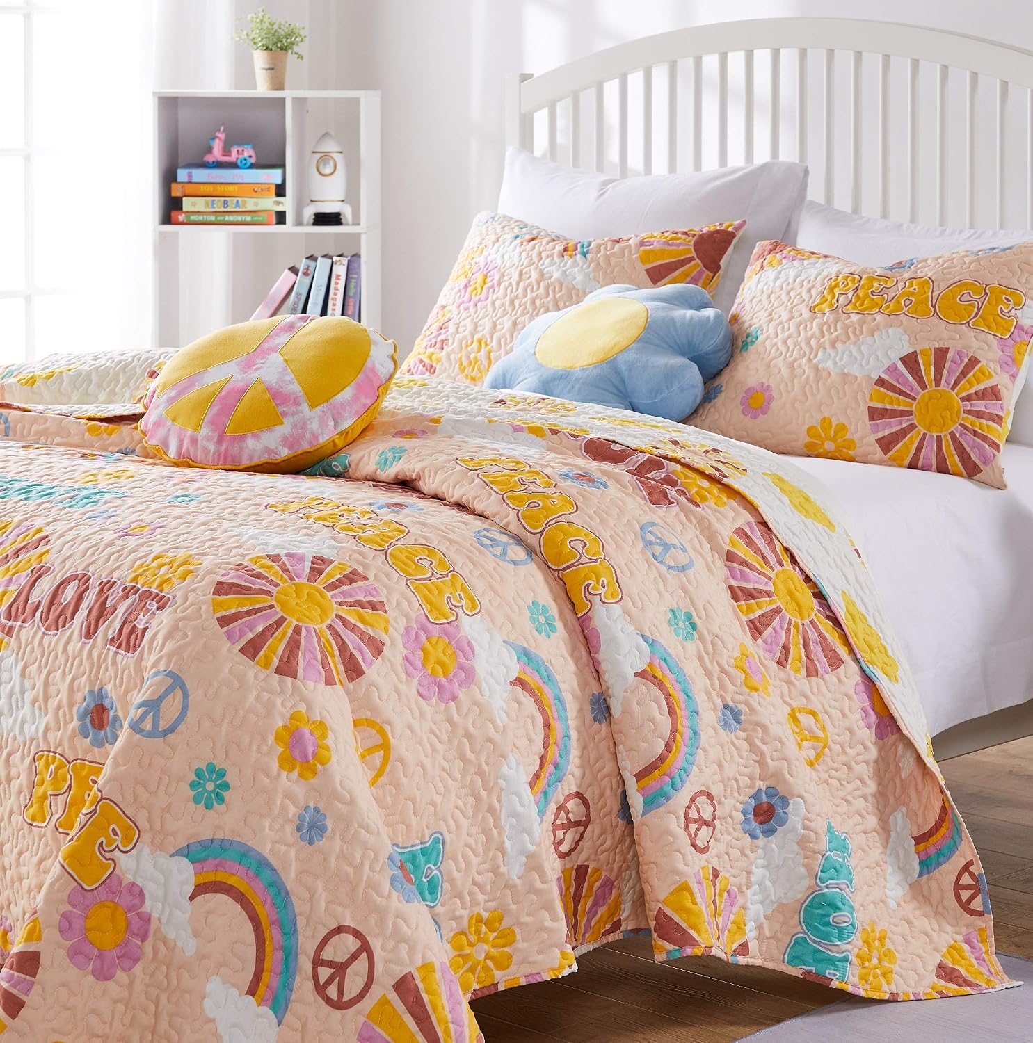 Greenland Home Fashions Ultra-Soft, Reversible, Brushed Microfiber Quilt Set, 3-Piece Full/Queen, Misty Bloom