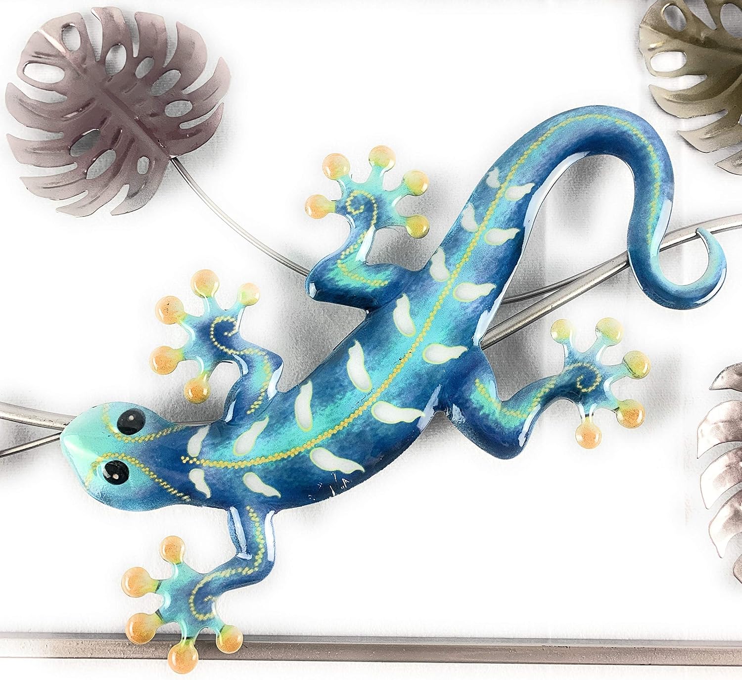 Metal Gecko Wall Art 3D Plaque Decor Lizard Sculpture for Outdoor Backyard Fence Patio Garden Pool Side Or Indoor Bathroom Living Room Bedroom Hallway
