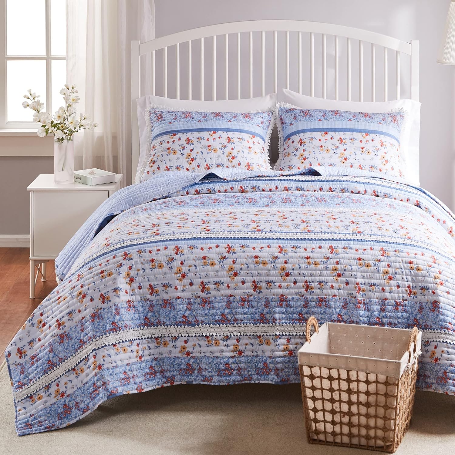 Greenland Home Fashions Ultra-Soft, Reversible, Brushed Microfiber Quilt Set, 3-Piece Full/Queen, Misty Bloom