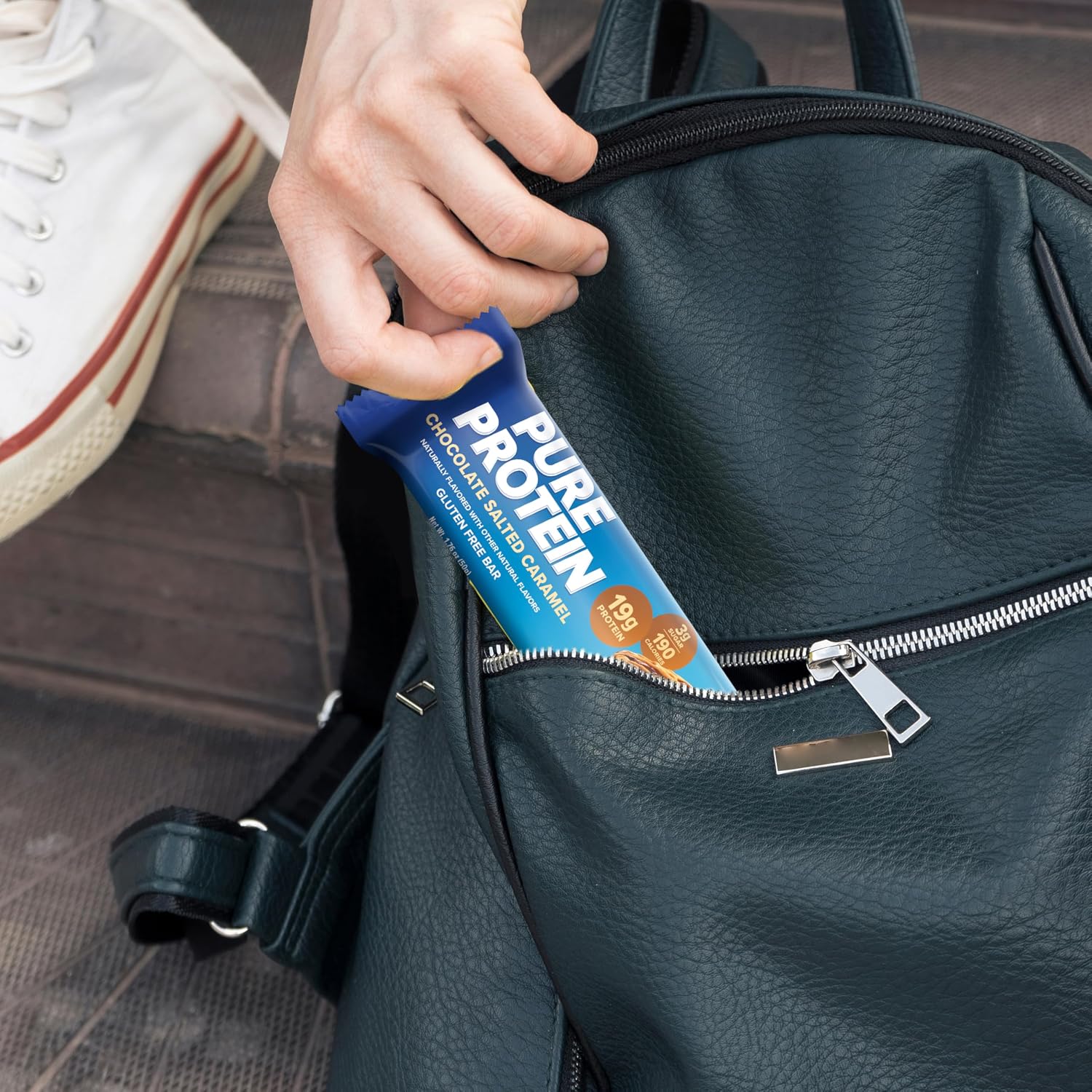 Pure Protein Chocolate Deluxe Protein Bars, 21g Protein, Gluten Free, 12 Ct