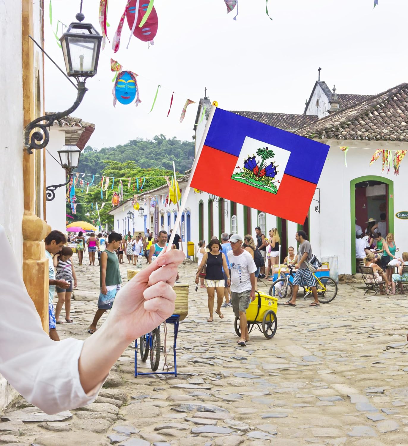 50 Pack Nicaragua Nicaraguan on Stick Flags,Small Mini Hand Held Nicaragua Nicaraguan Flags 5.5x8.3 Inch, Grand Opening, Carnival,Party Events Celebration