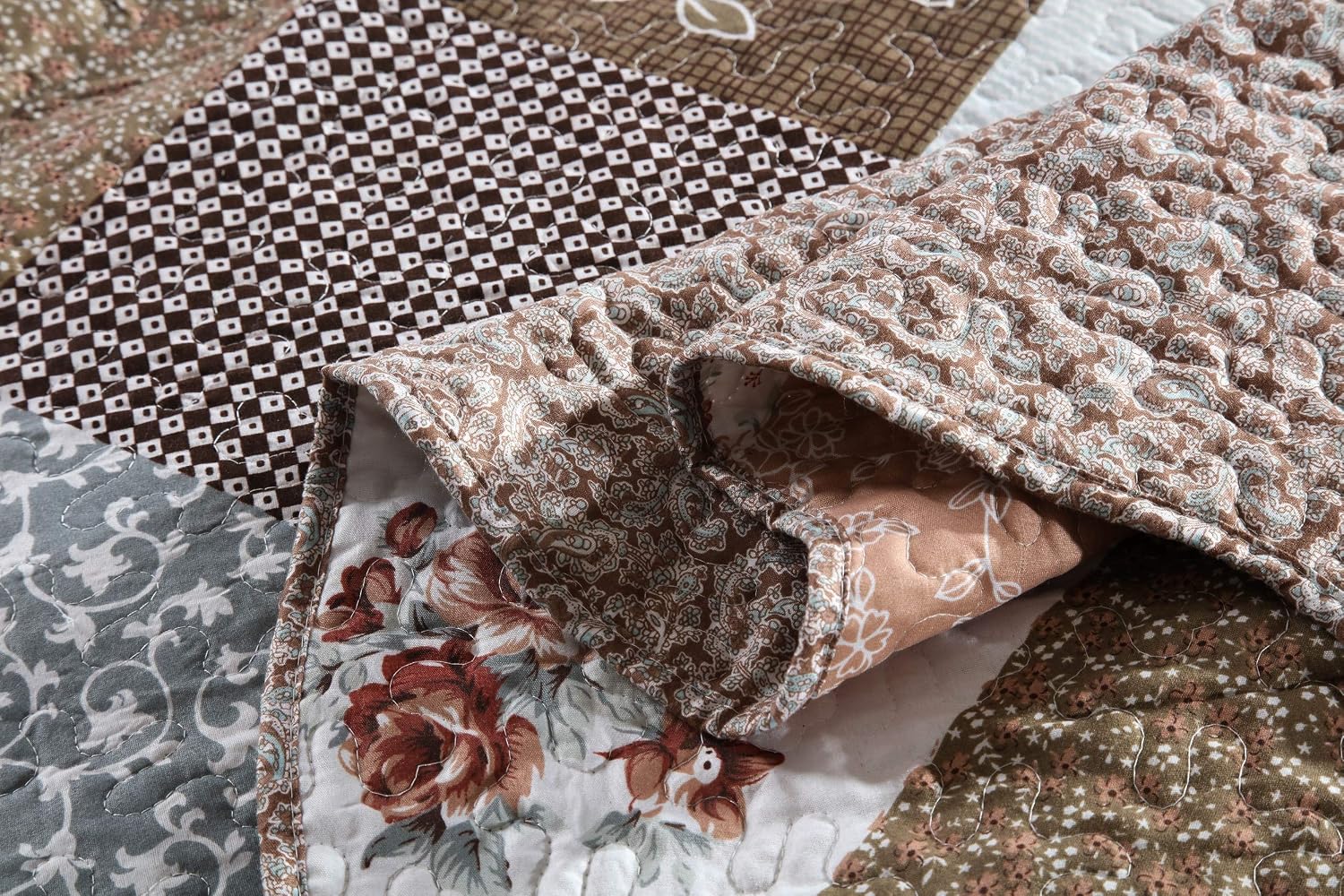 Travan Queen Quilt Set 3-Piece Bedspread Quilted Oversized Lightweight Microfiber Coverlet Set with Shams Violet Purple Floral Pattern Quilted