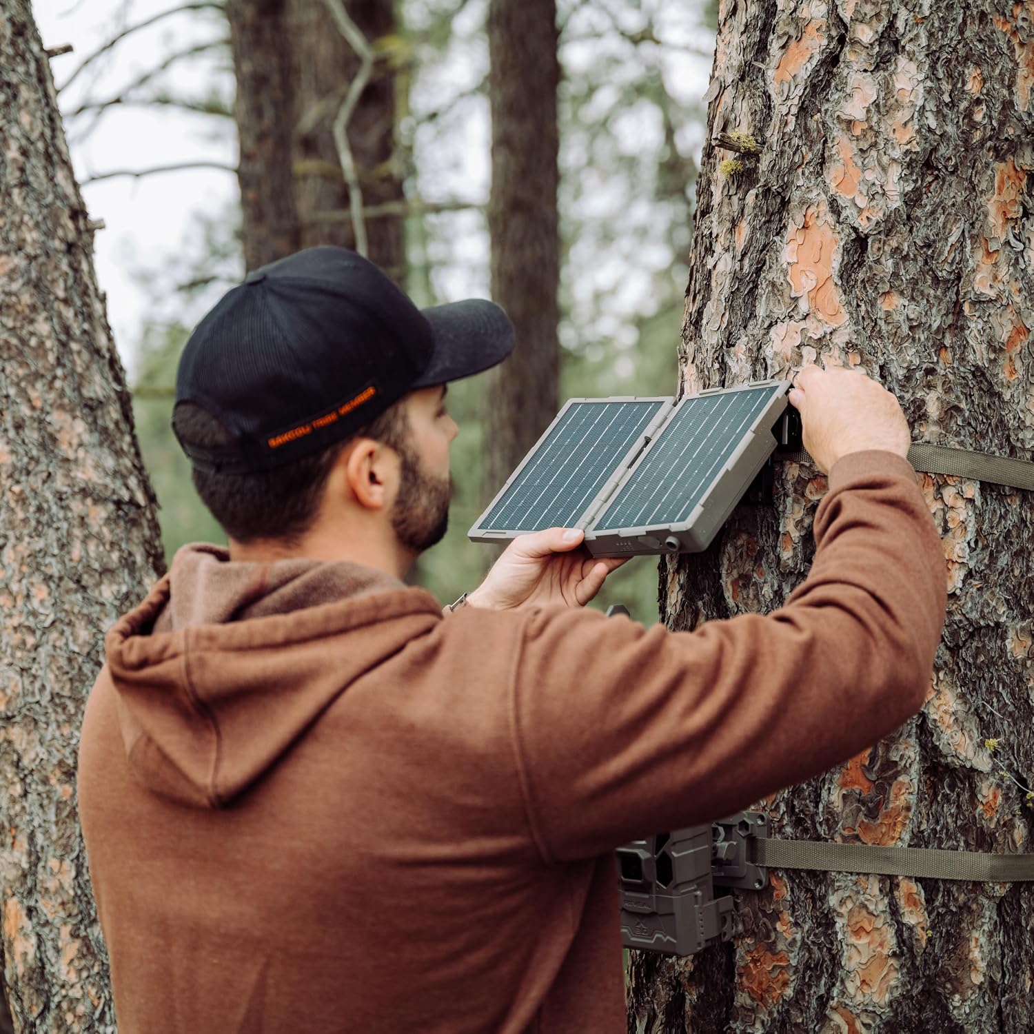 Tactacam Reveal Folding Solar Panel, 7.2W, Built-in Battery | 12V/2A output, stores energy for overnight and cloudy-day use, folds flat for transport