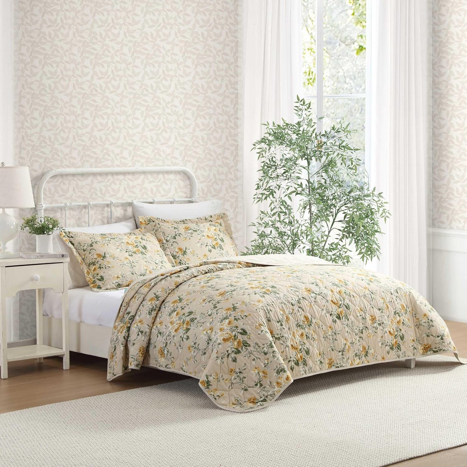 Laura Ashley - Queen Quilt Set, Soft Cotton Bedding with Matching Shams, Reversible Floral Toile Design, Floral Room Decor