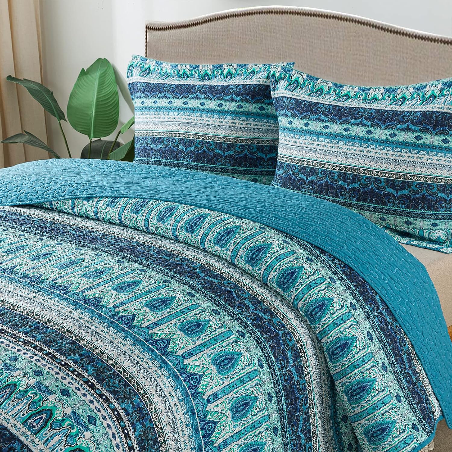 Striped Jacquard Style Cotton 3-Piece Patchwork Bedspread Quilt Sets, Queen Size