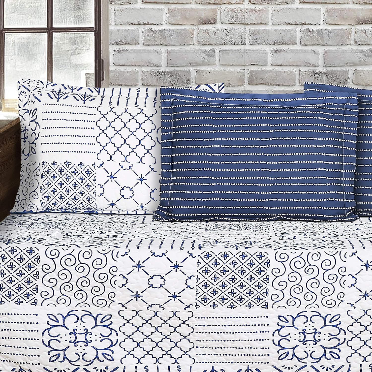 Lush Decor Monique 3 Piece Reversible Print Pattern Blue Quilt Set - Full Queen