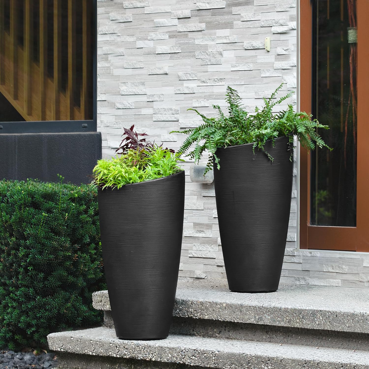 Mayne Modesto 20in Round Modern Planter, Neptune Blue | All season, Indoor/Outdoor, Double-wall design, Fade resistant, 15-year warranty
