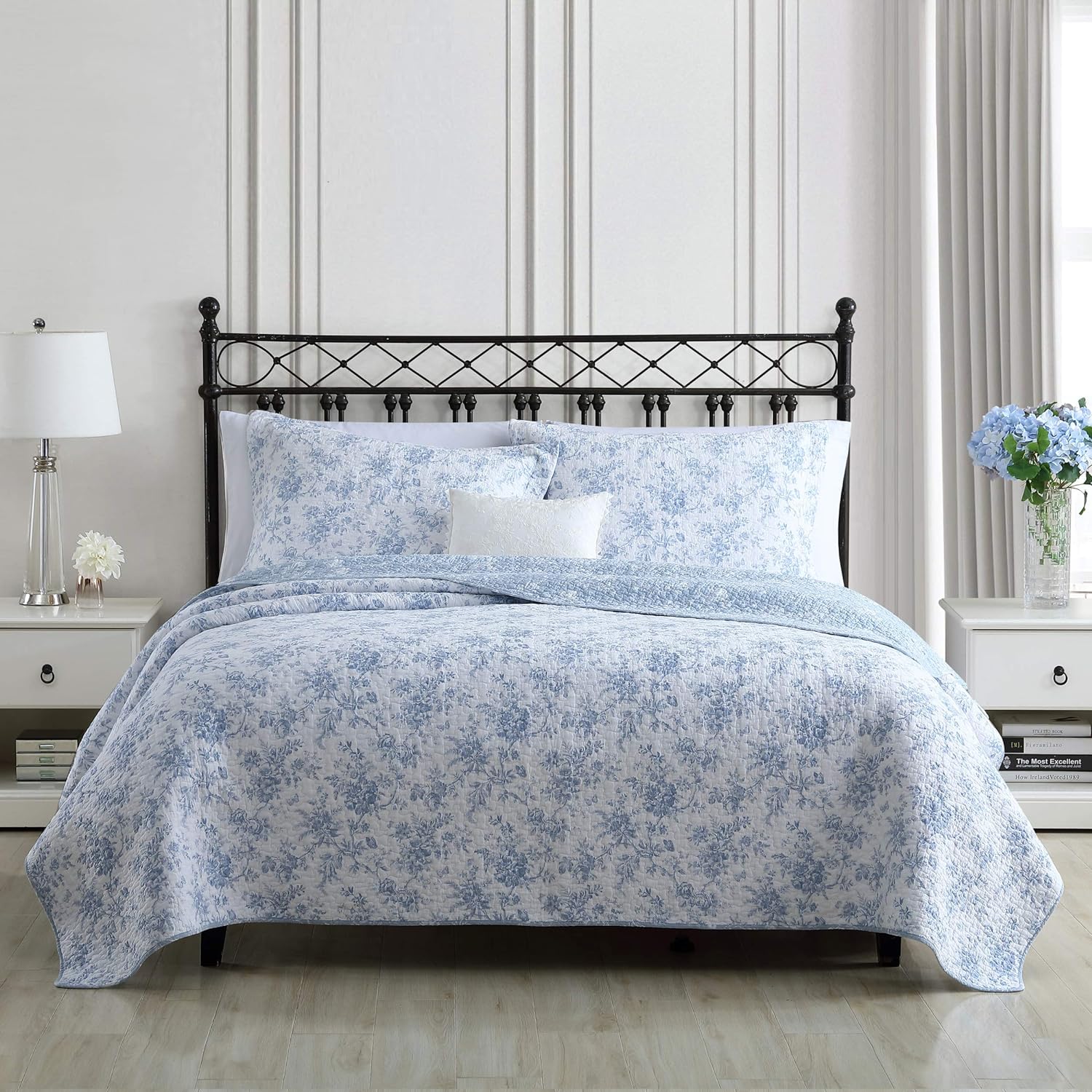 Laura Ashley - Queen Quilt Set, Soft Cotton Bedding with Matching Shams, Reversible Floral Toile Design, Floral Room Decor