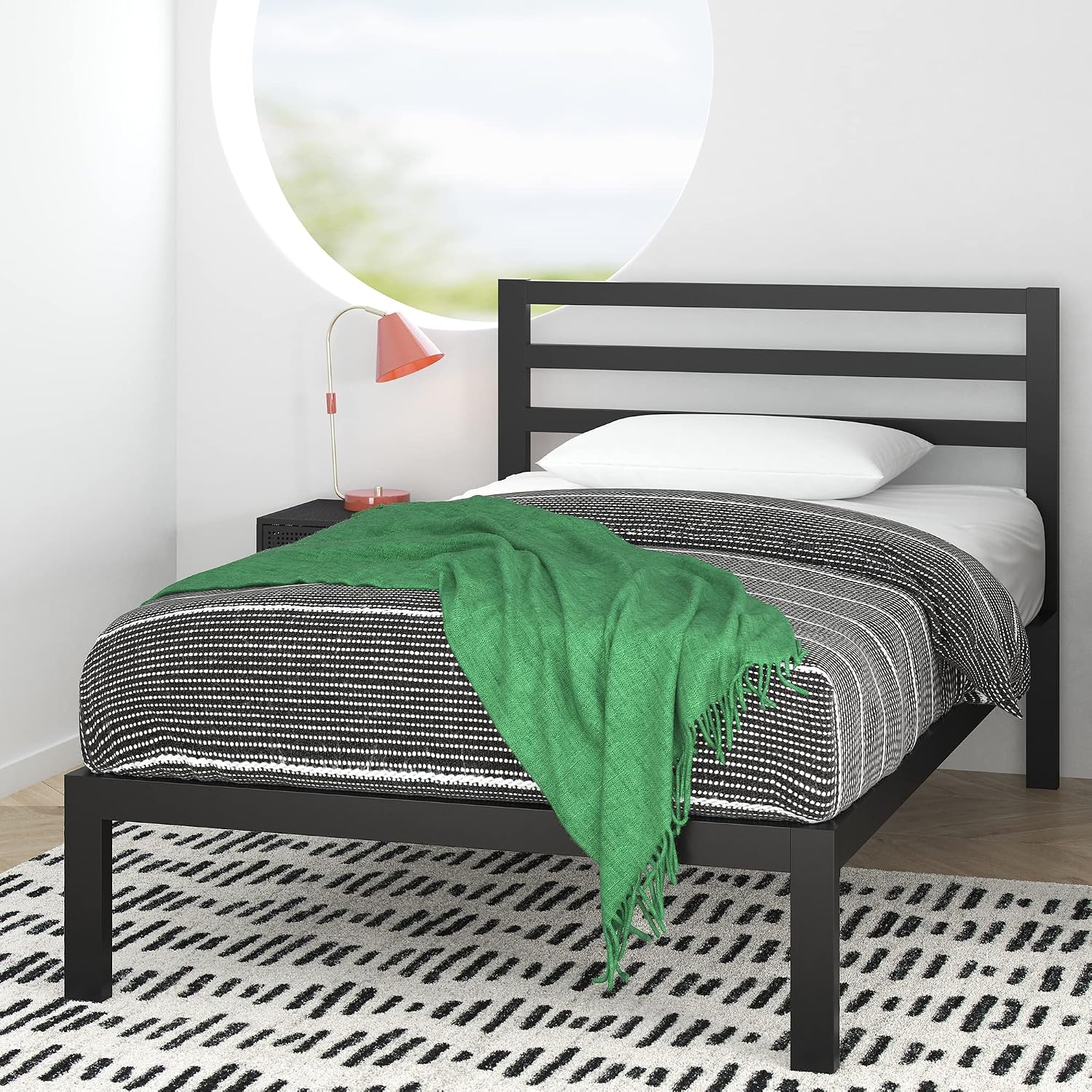 ZINUS Mia Metal Platform Bed Frame with Headboard, Wood Slat Support, No Box Spring Needed, Easy Assembly, Queen