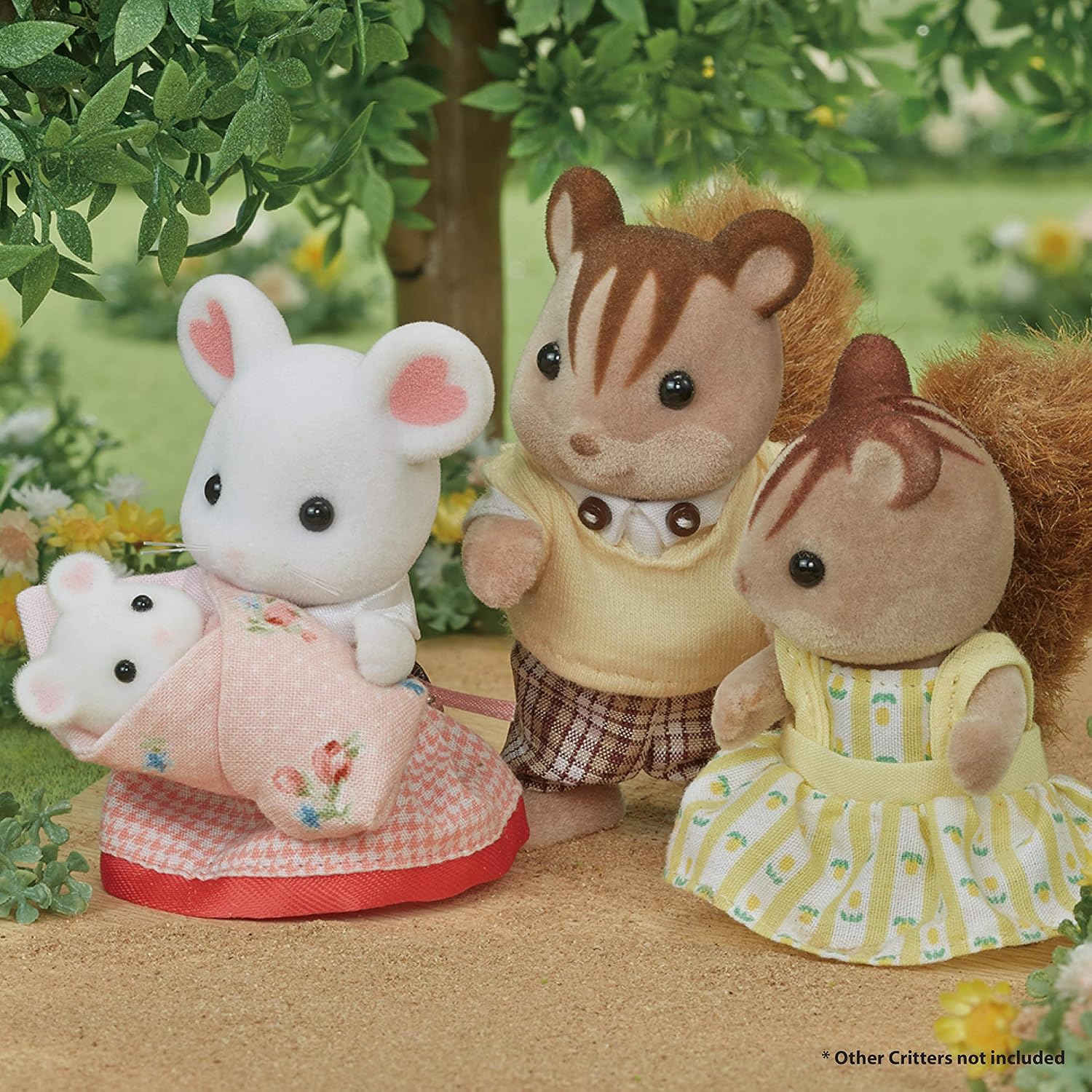 Calico Critters Pickleweeds Hedgehog Family - Set of 4 Collectible Doll Figures for Children Ages 3+
