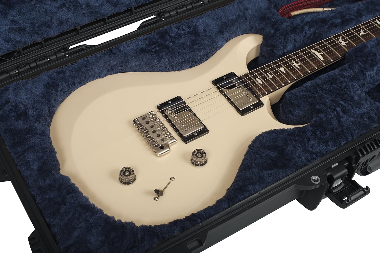 Gator Cases Titan Series Waterproof/Dust Proof Case for Les Paul Style Electric Guitars (GWP-LP)
