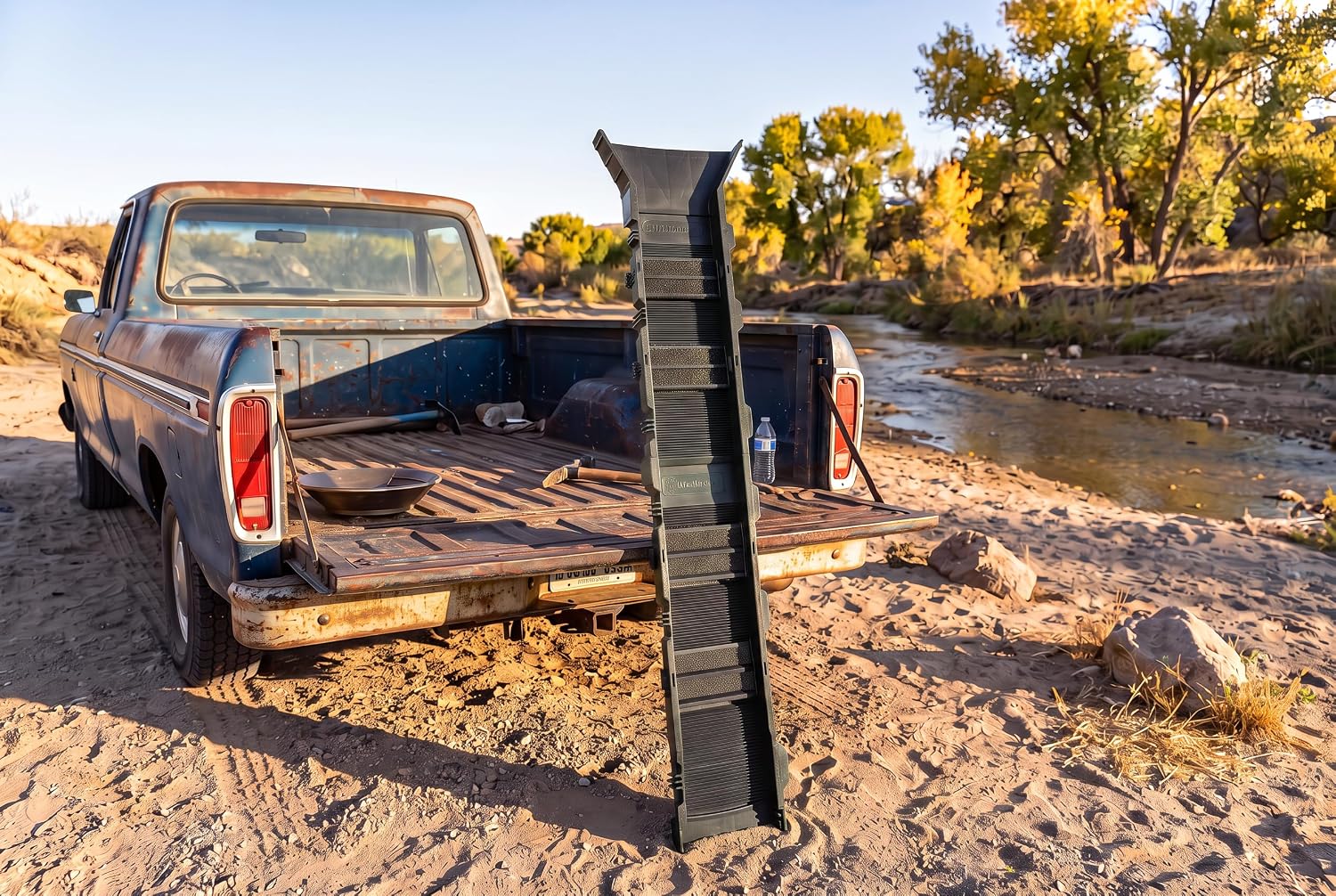 Portable Expandable Sluice Box for Gold Mining and Prospecting; Includes Miner's Moss, Hungarian Style riffles, and deep V riffles. Essential Tool for Gold panning Kits