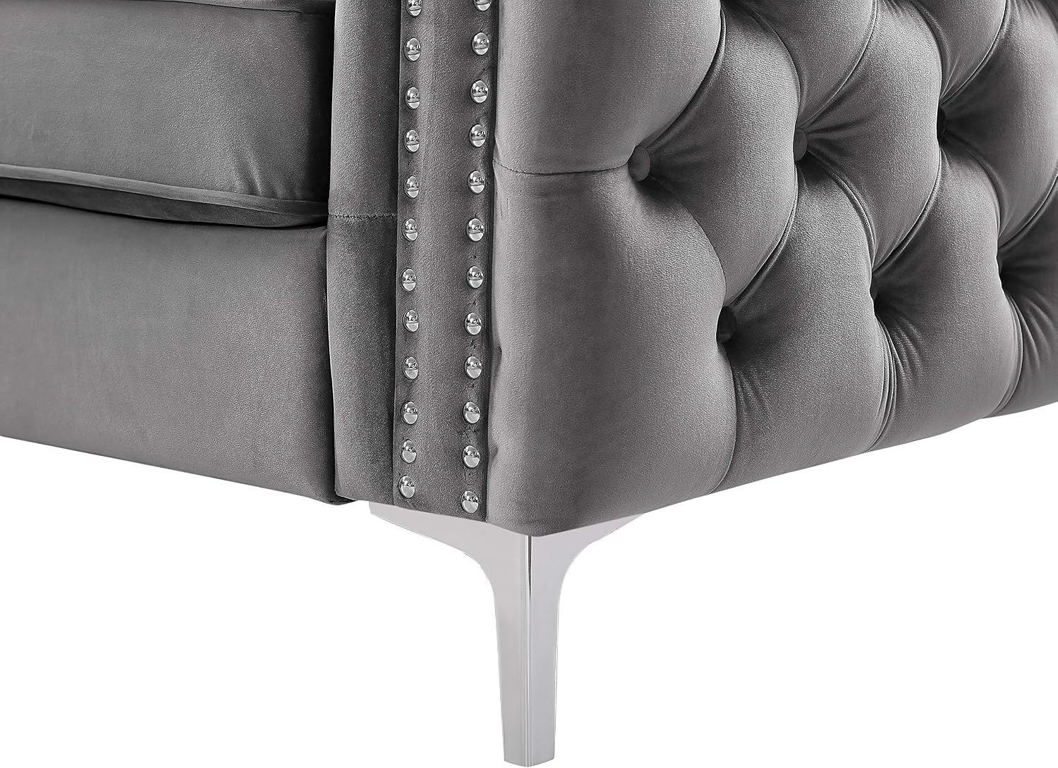 Lilola Home Lorreto Gray Velvet Loveseat
