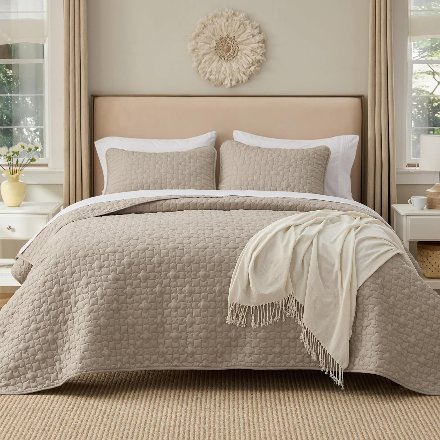Bedsure Quilts Queen Size - Grey Bedspreads Queen Size with Basket Weave Pattern, Soft Quilt Bedding Set, Lightweight Comforter Set Coverlet for All Seasons with 2 Pillow Shams (90" x 96")
