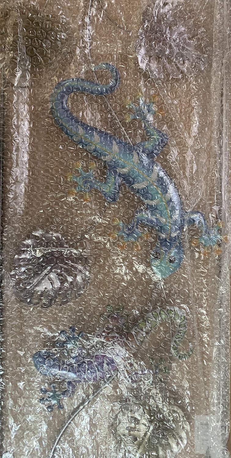 Metal Gecko Wall Art 3D Plaque Decor Lizard Sculpture for Outdoor Backyard Fence Patio Garden Pool Side Or Indoor Bathroom Living Room Bedroom Hallway