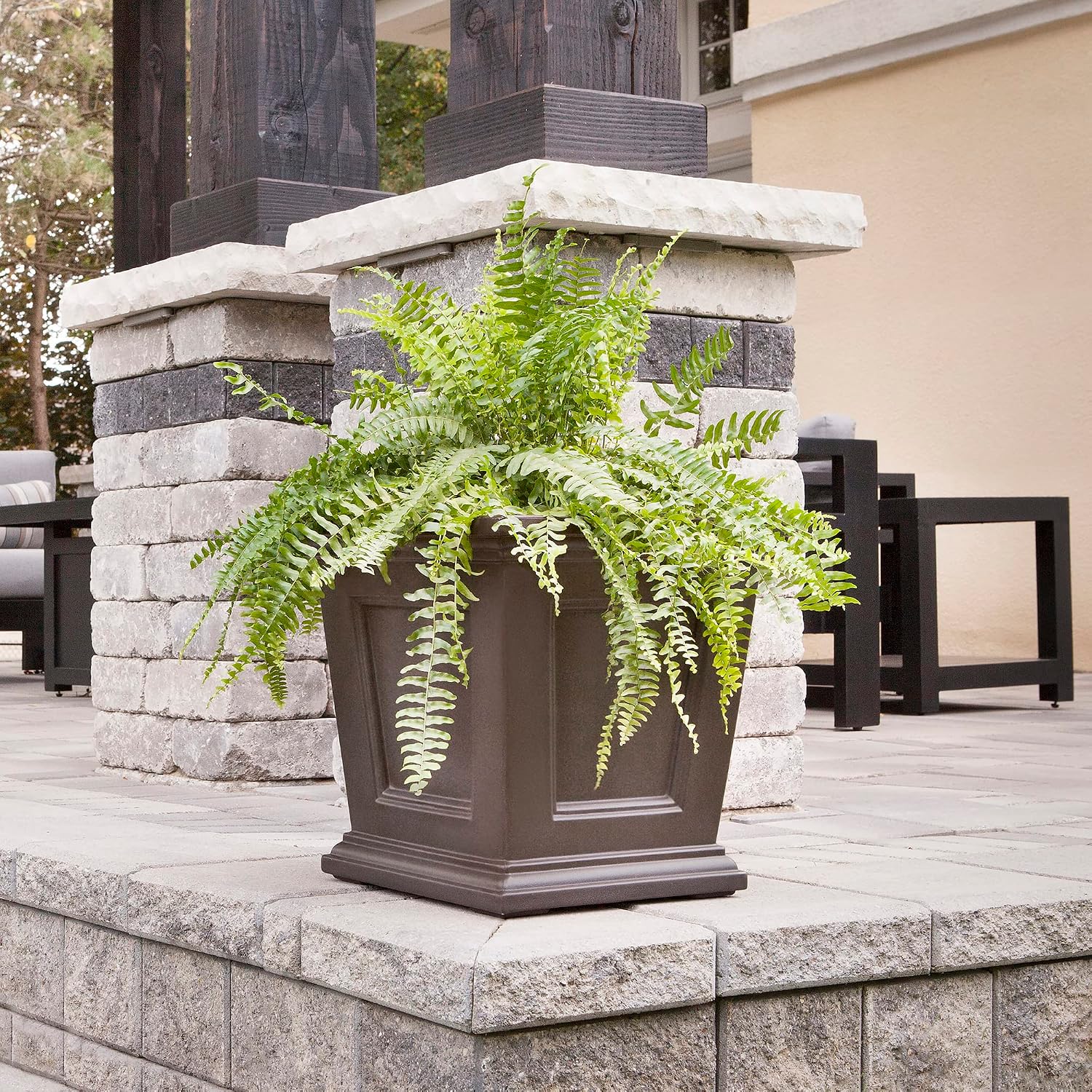 Mayne Fairfield 16in Self-Watering Square Planter, Black