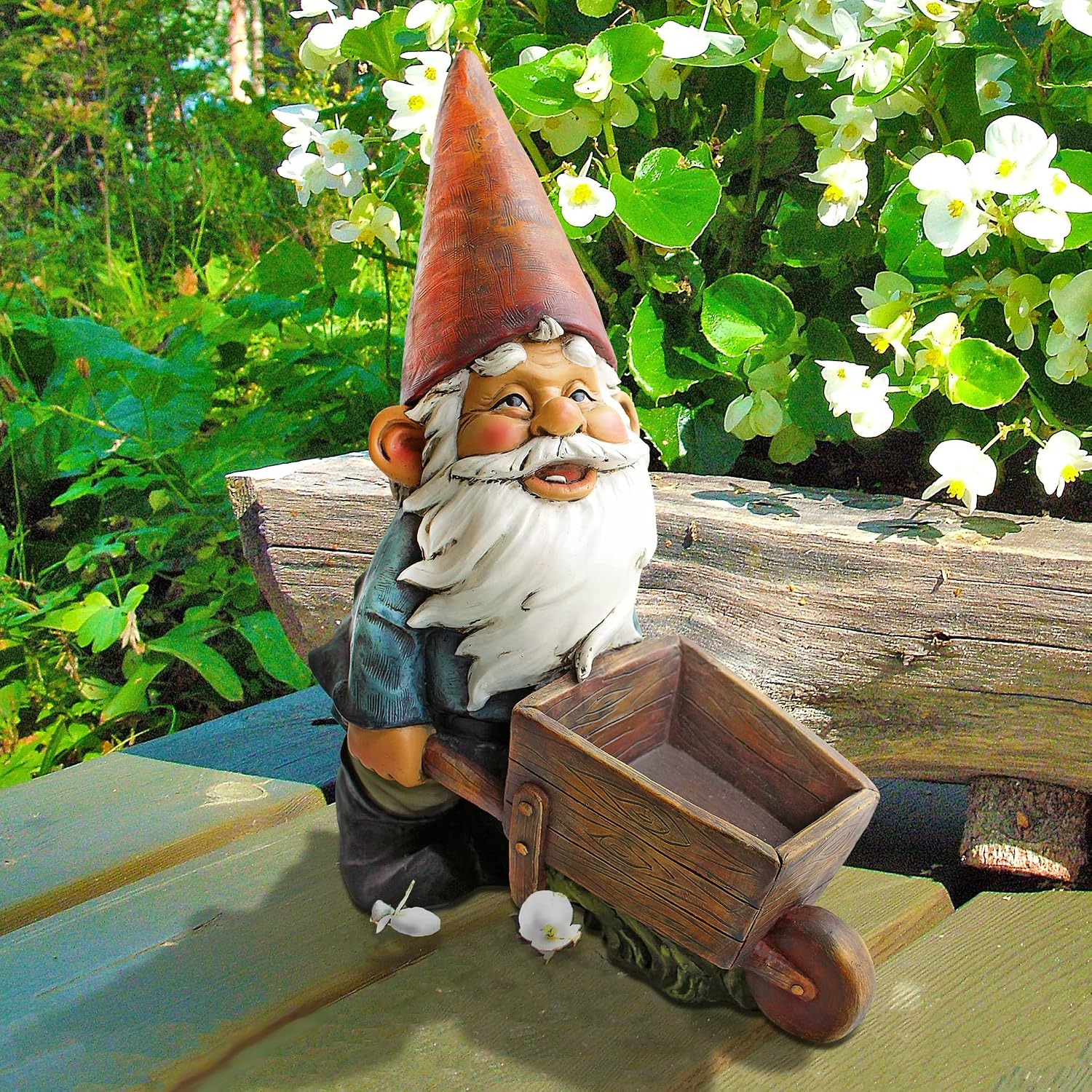Design Toscano Garden Gnome Statue - Digger The Gnome - Outdoor Garden Gnomes - Funny Lawn Gnome Statues