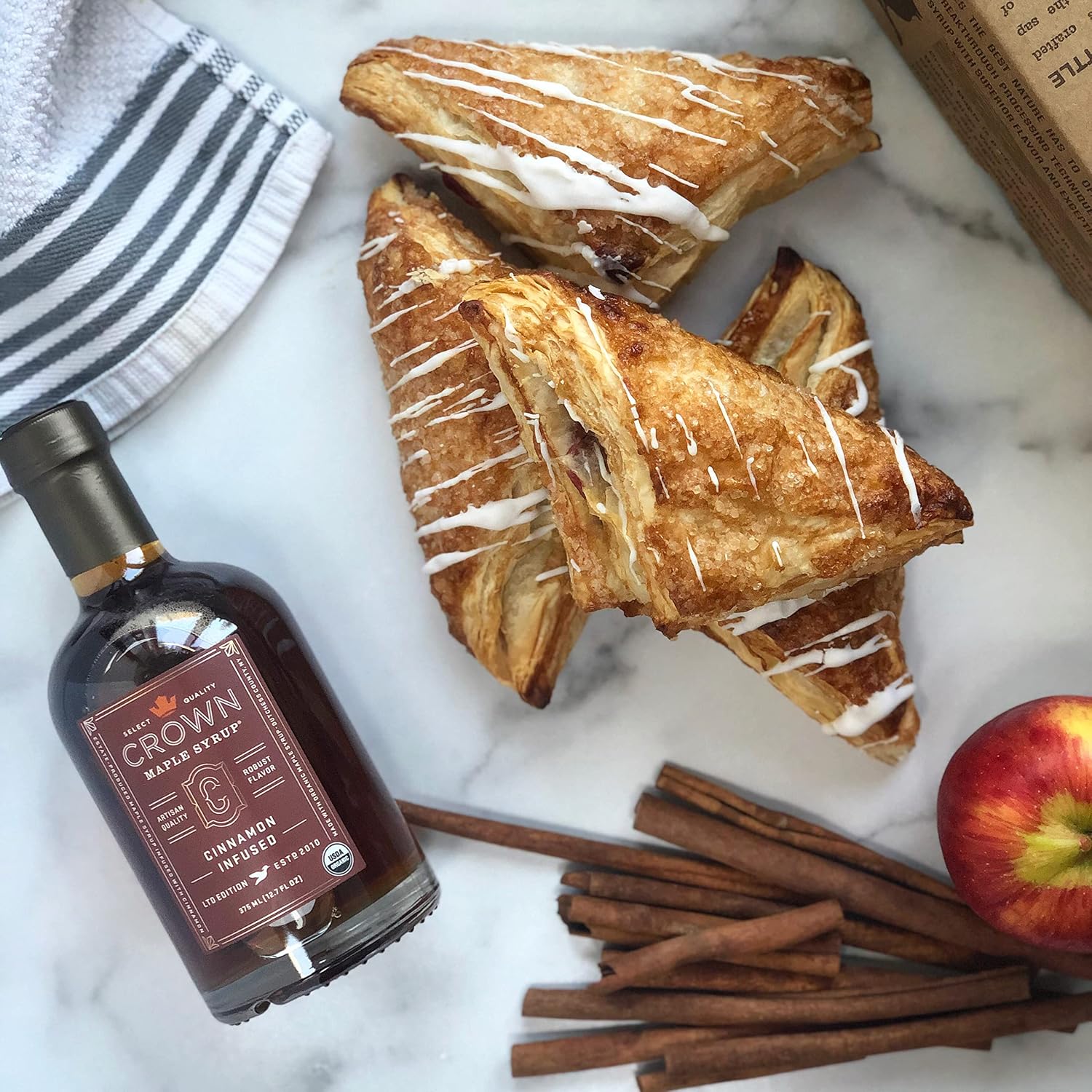 Crown Maple Organic Madagascar Vanilla Maple Syrup, Real Vanilla Bean, Pancakes, Baking, Cocktails & Brunch, 12.7 Fl Oz