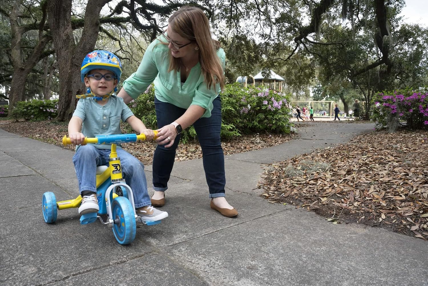 Dynacraft Baby Shark Trike for Kids – Fun and Colorful Design, Sturdy and Safe, Perfect for Toddlers Learning to Ride, Easy to Assemble