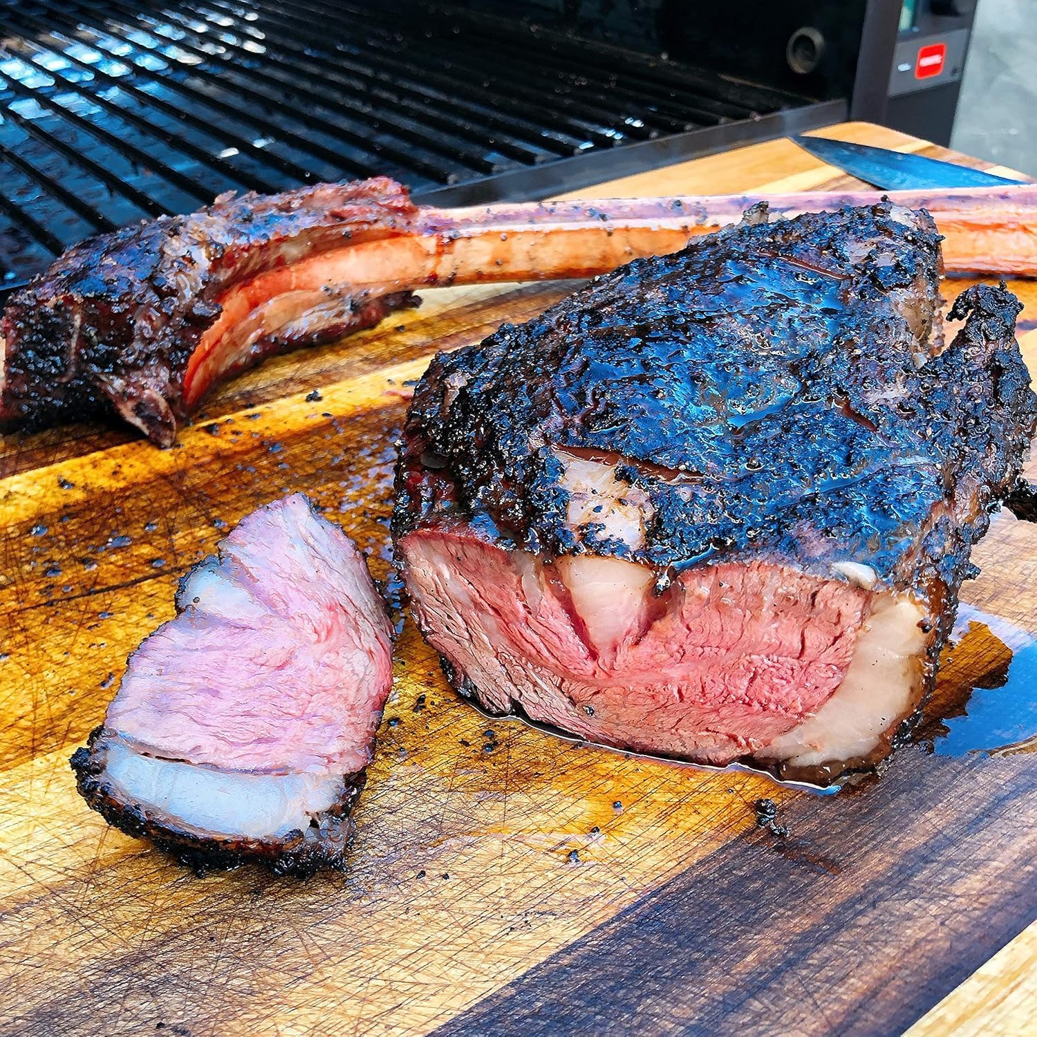 Hardcore Carnivore Black | All-Purpose Beef Seasoning Rub, 13oz Shaker
