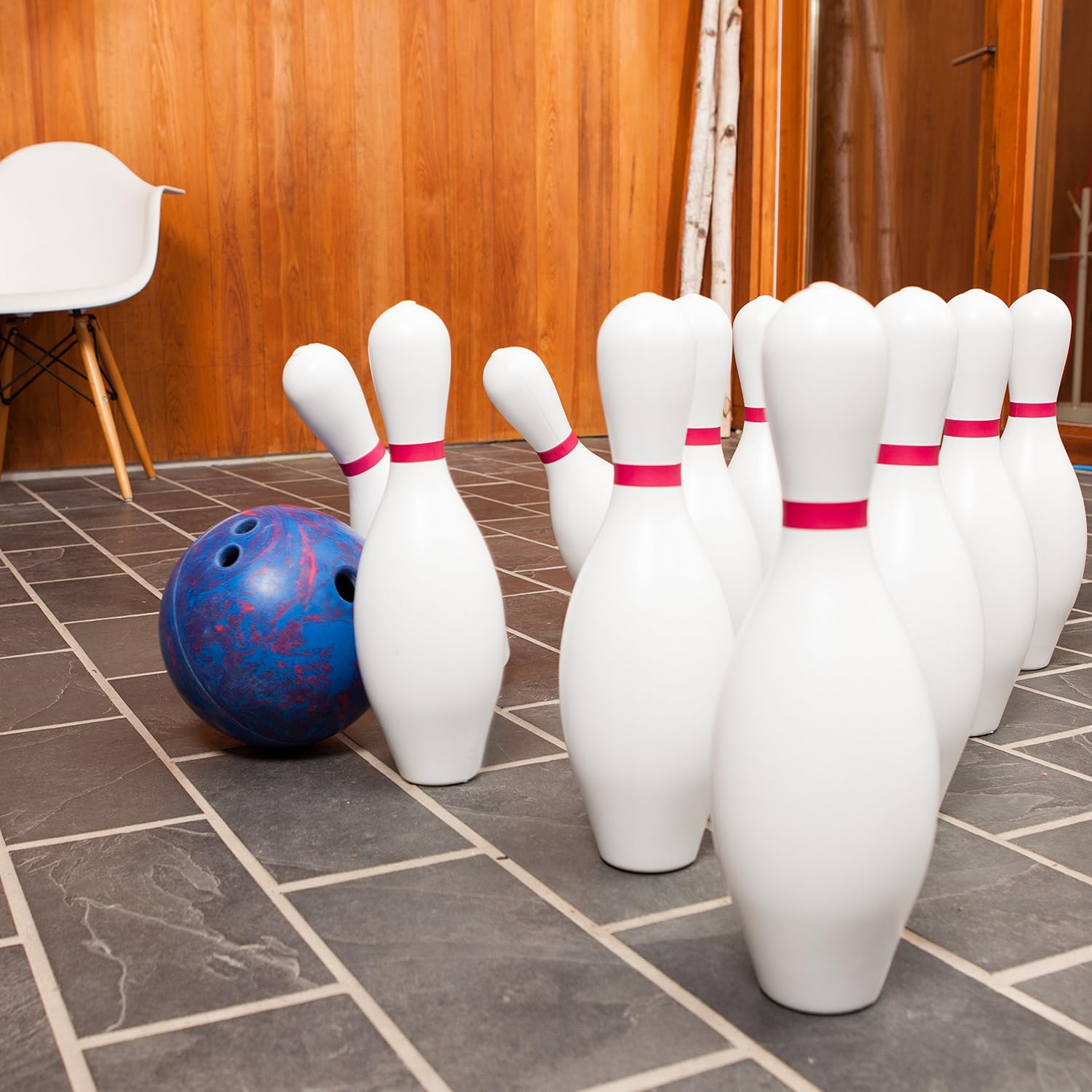Champion Sports Rubber Bowling Ball