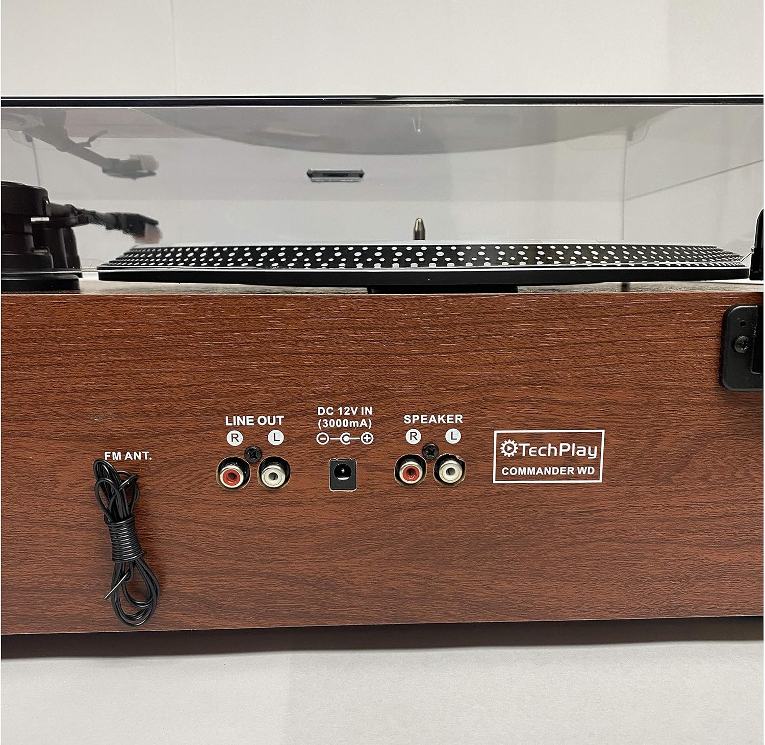 TechPlay Commander, Turntable w/Pitch Control, CD Player, Amplifier W/VU Meter, Bluetooth and USB Recording