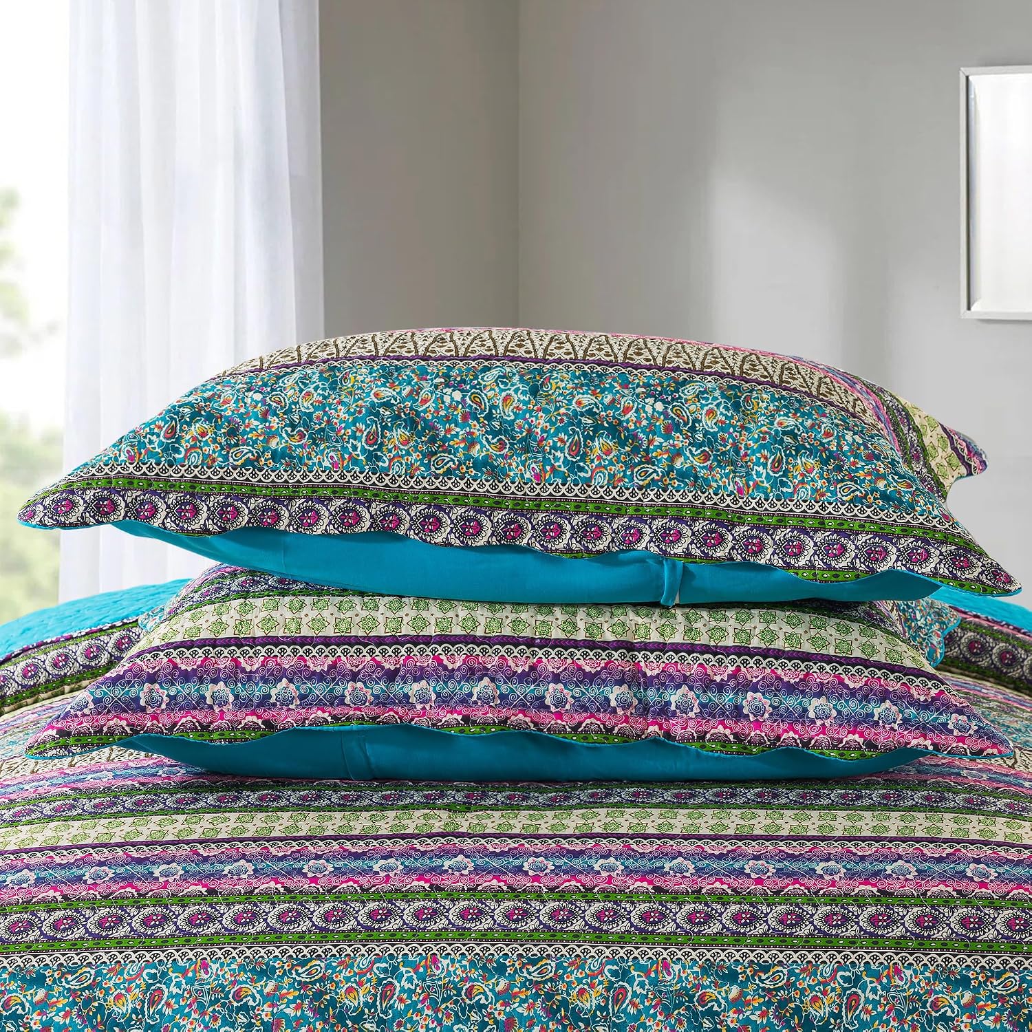 Striped Jacquard Style Cotton 3-Piece Patchwork Bedspread Quilt Sets, Queen Size