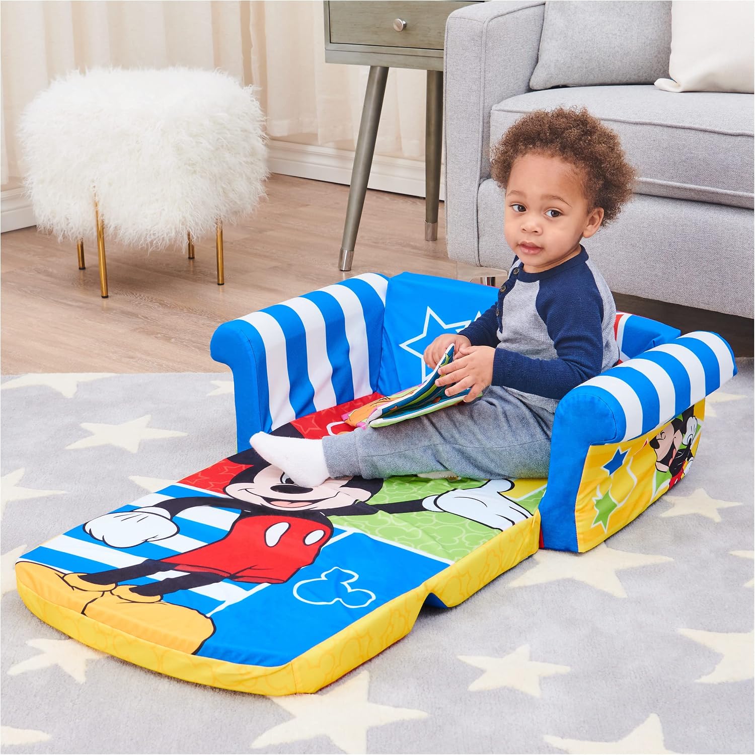 Marshmallow Furniture, Children's 2 in 1 Flip Open Foam Sofa, Minnie Mouse, by Spin Master | Pullout Foam Sleeper for Folding Lounging, Sitting, and Napping for Toddlers & Kids, Bedroom and Playroom Use