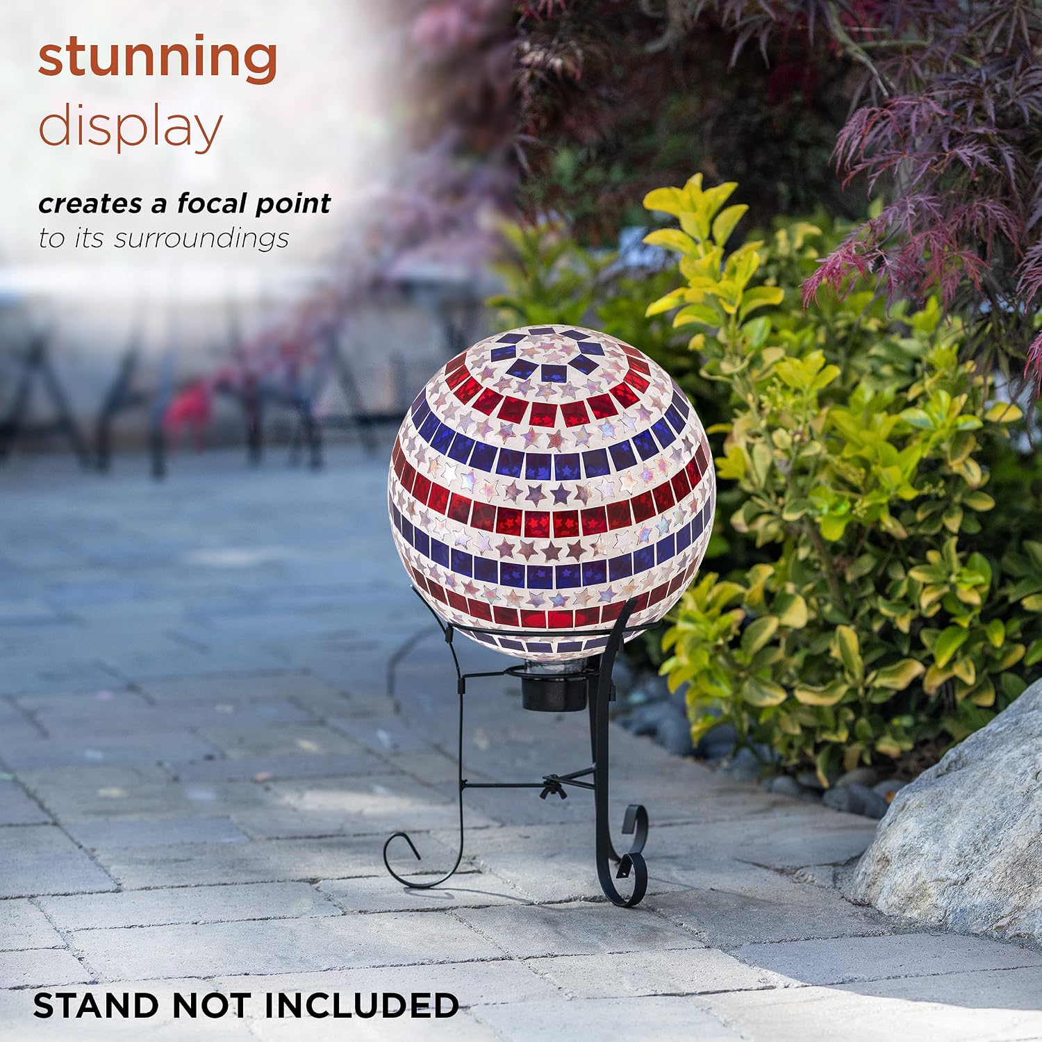 Alpine Corporation 10" Diameter Indoor/Outdoor Patriotic Glass Stars and Stripes Gazing Globe Yard Decoration, Red, White and Blue