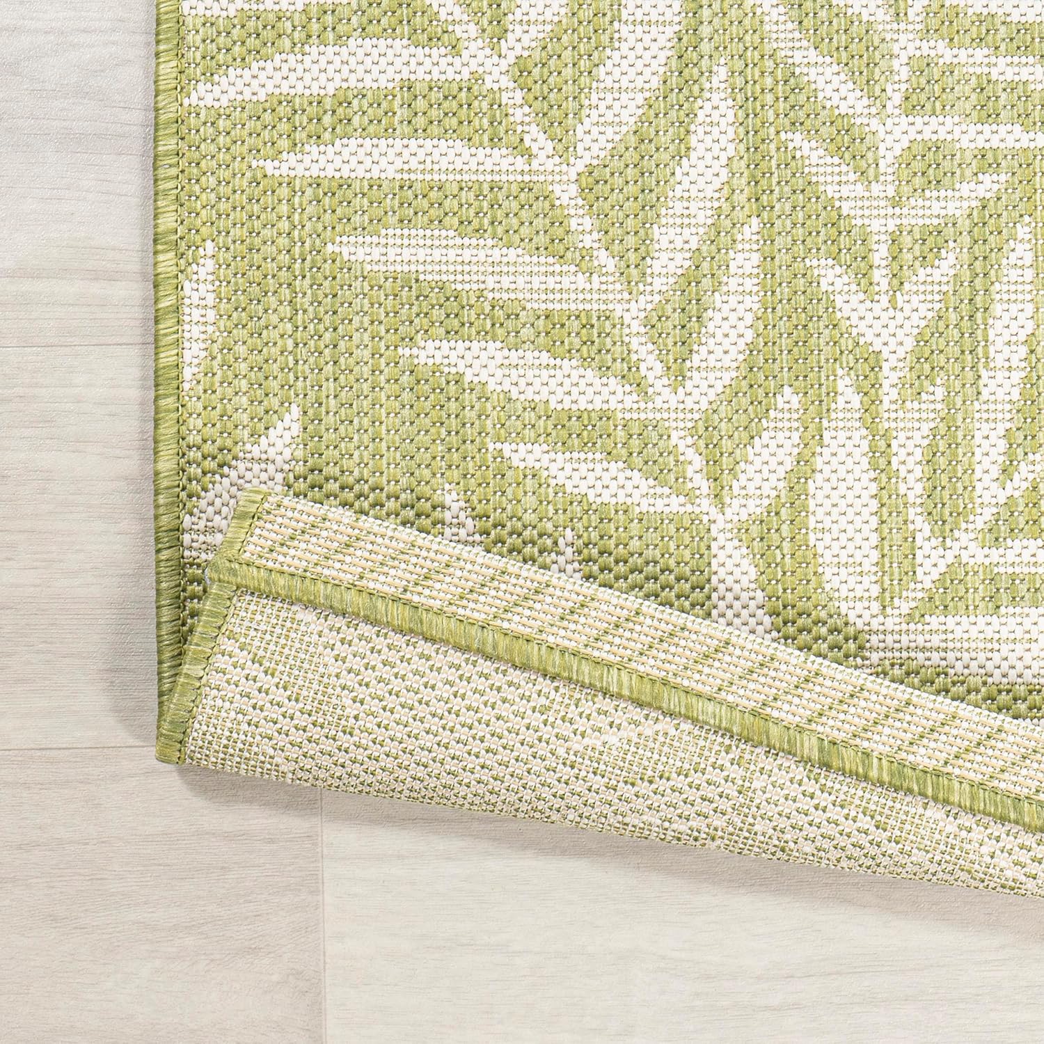 JONATHAN Y Palm Frond Indoor Outdoor Area Rug 3X5 Navy/Ivory, Nevis for Backyard, Patio, Porch, Easy-Cleaning, High Traffic, Pet-Friendly
