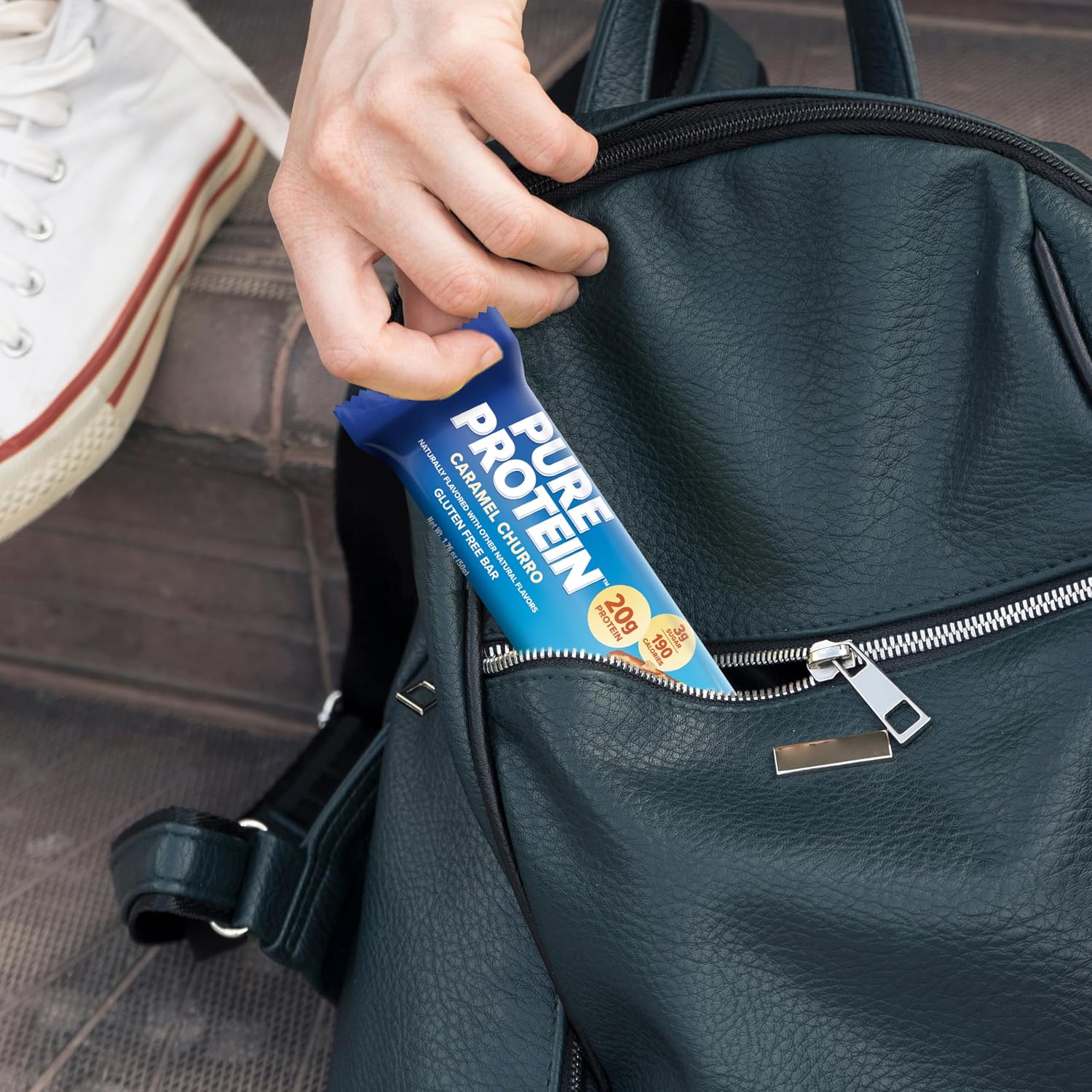 Pure Protein Chocolate Deluxe Protein Bars, 21g Protein, Gluten Free, 12 Ct