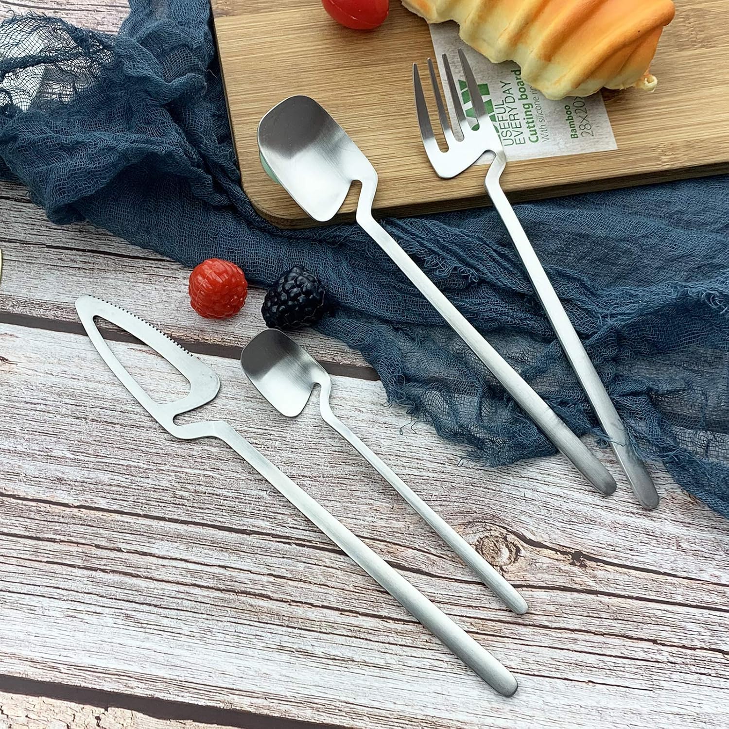 JASHII Silverware Set Satin Finish 24-Piece Stainless Steel Flatware Set Kitchen Utensil Set Service for 6 Tableware Cutlery Set Dishwasher Safe