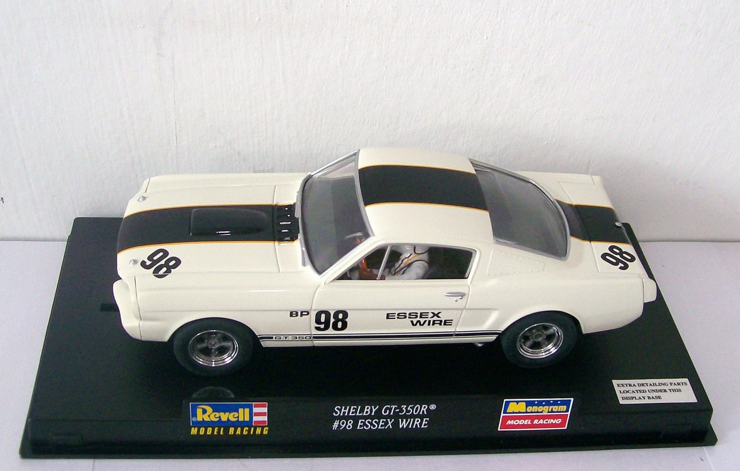 Revell Mustang GT 350R Essex Wire 08370 Scale 1:32