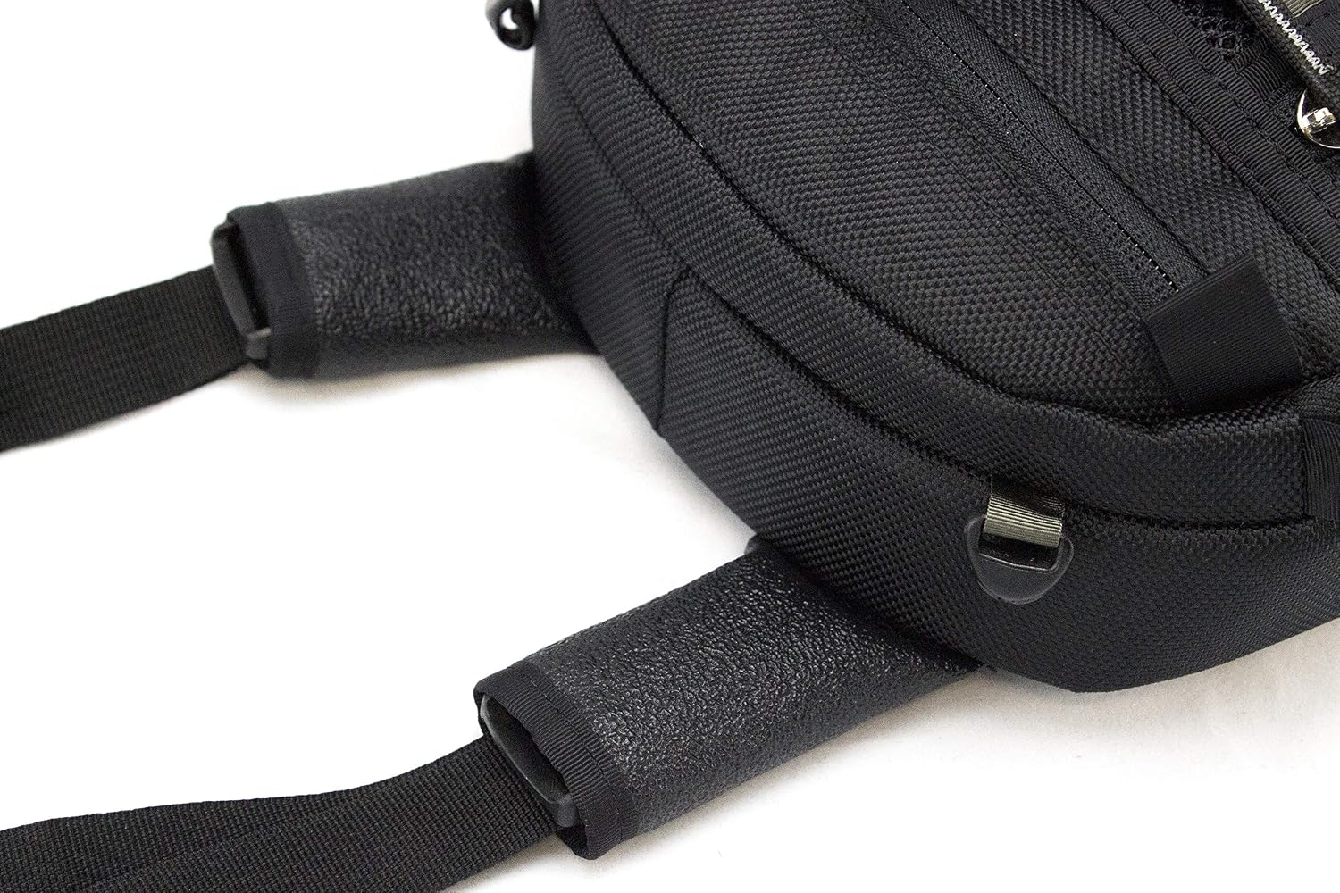 6X Magnetic Tank Bag - Water-Resistant, Tear-Resistant, Industrial Grade Ballistic Nylon with Anti-Scratch Rubberized Polymer Bottom, Super Strong Neodymium Magnets